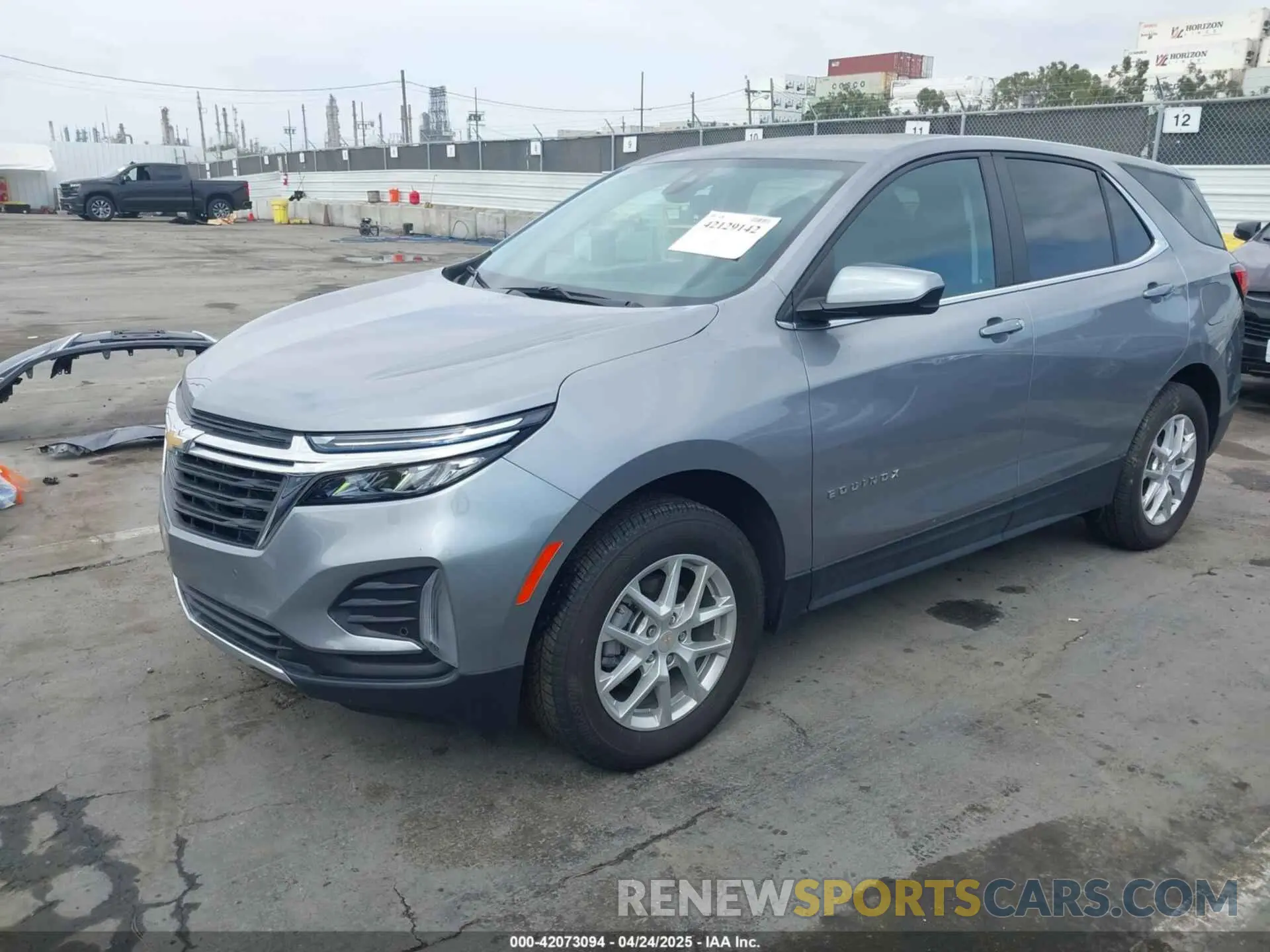 2 fotografías del automóvil dañado 3GNAXTEG9PL269304 CHEVROLET EQUINOX 2023