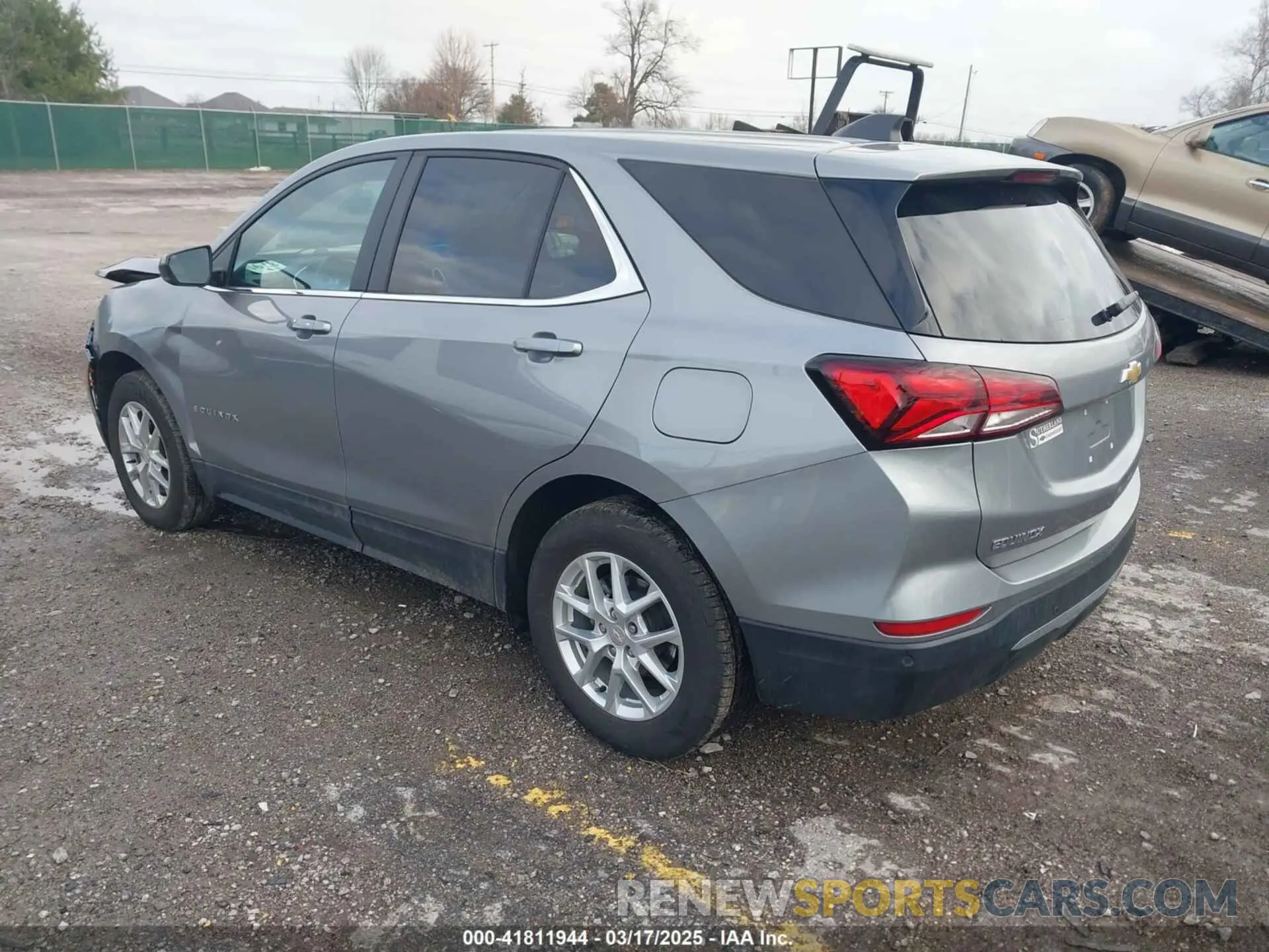 3 fotografías del automóvil dañado 3GNAXTEG9PL270405 CHEVROLET EQUINOX 2023