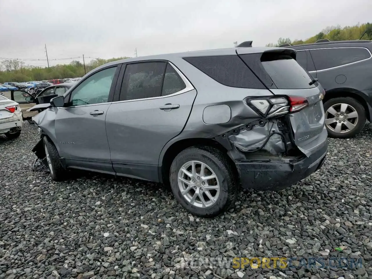 2 fotografías del automóvil dañado 3GNAXTEG9PS209528 CHEVROLET EQUINOX 2023