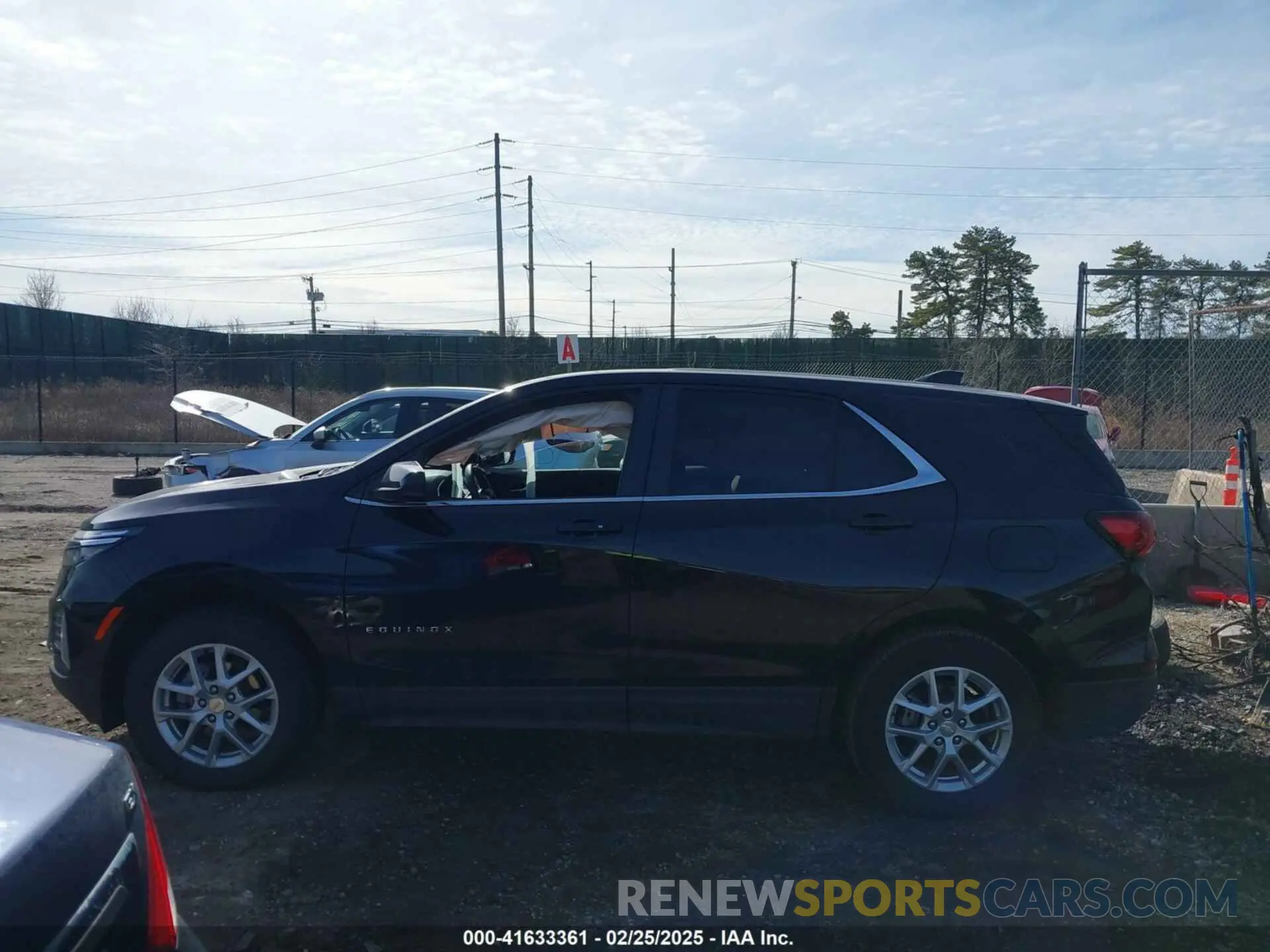 14 fotografías del automóvil dañado 3GNAXUEG3PL272057 CHEVROLET EQUINOX 2023