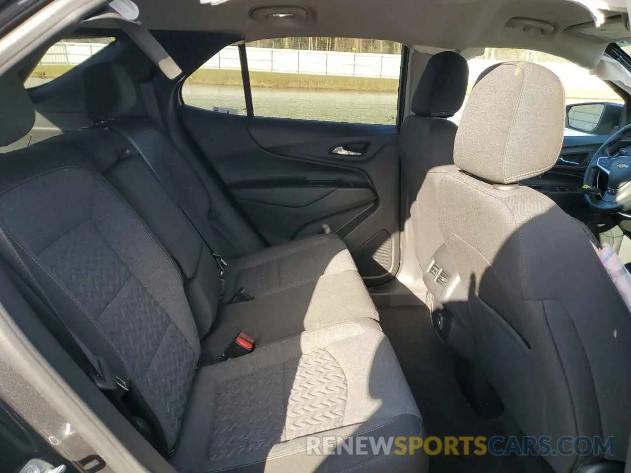 11 fotografías del automóvil dañado 3GNAXUEG4PS107348 CHEVROLET EQUINOX 2023