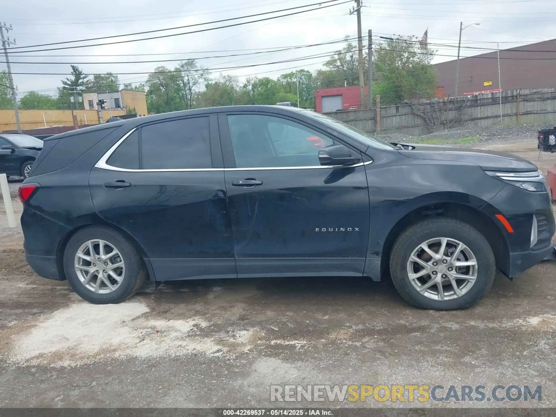 13 fotografías del automóvil dañado 3GNAXUEG7PL160250 CHEVROLET EQUINOX 2023
