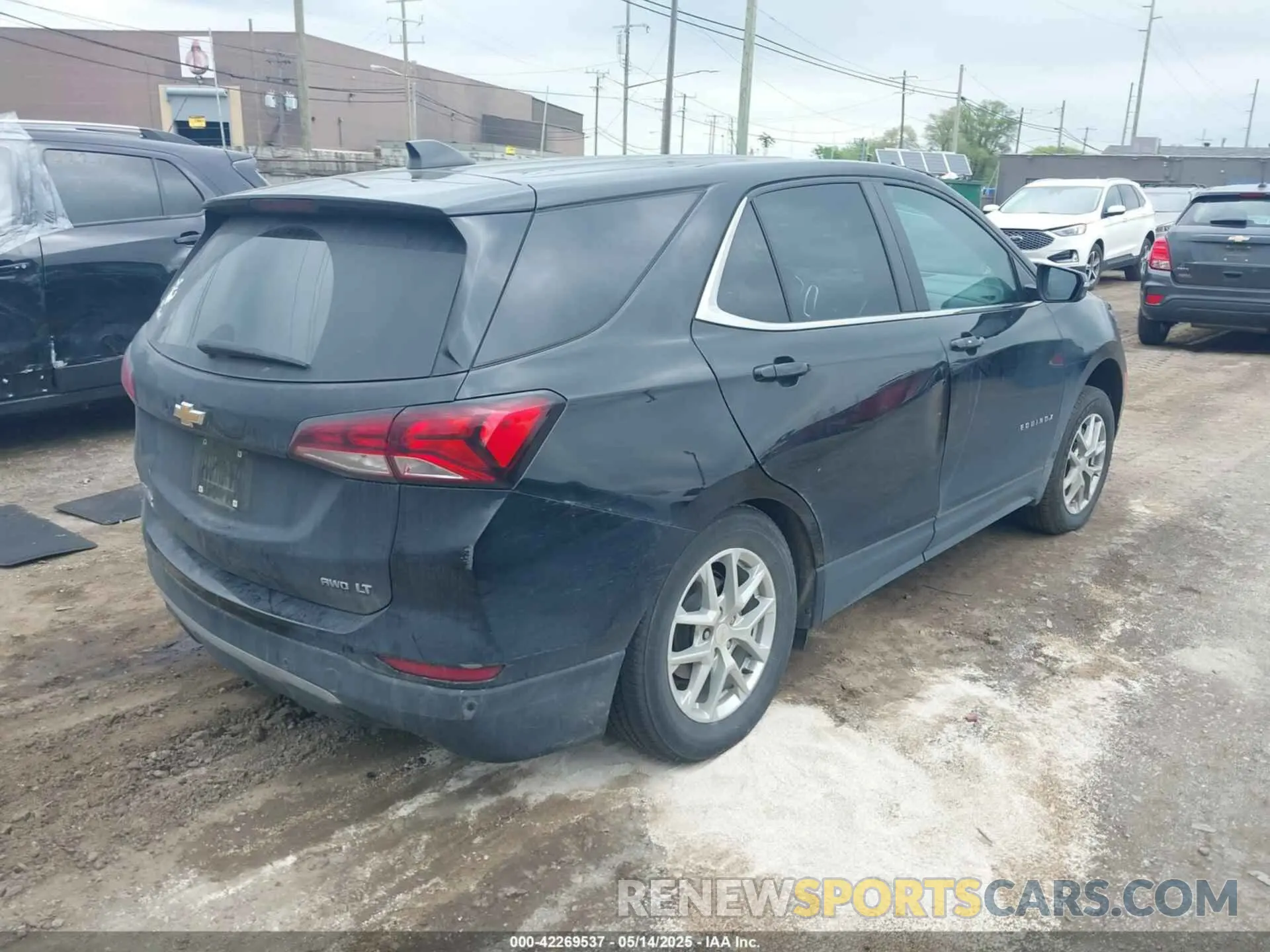 4 fotografías del automóvil dañado 3GNAXUEG7PL160250 CHEVROLET EQUINOX 2023