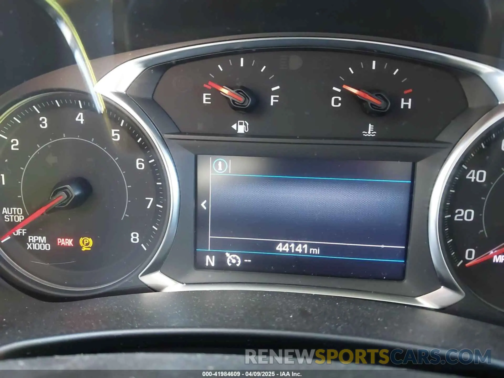 15 fotografías del automóvil dañado 3GNAXUEG7PL213044 CHEVROLET EQUINOX 2023