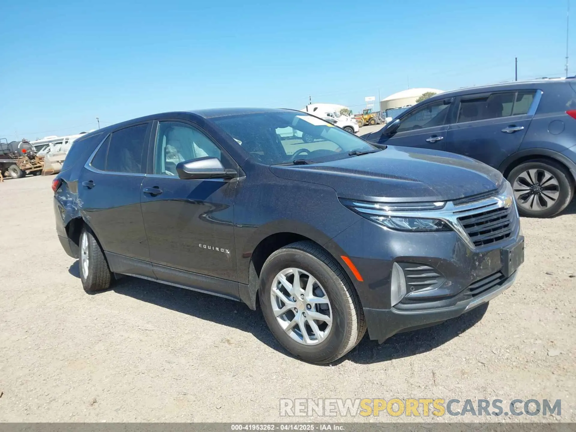 13 fotografías del automóvil dañado 3GNAXUEG8PS126114 CHEVROLET EQUINOX 2023