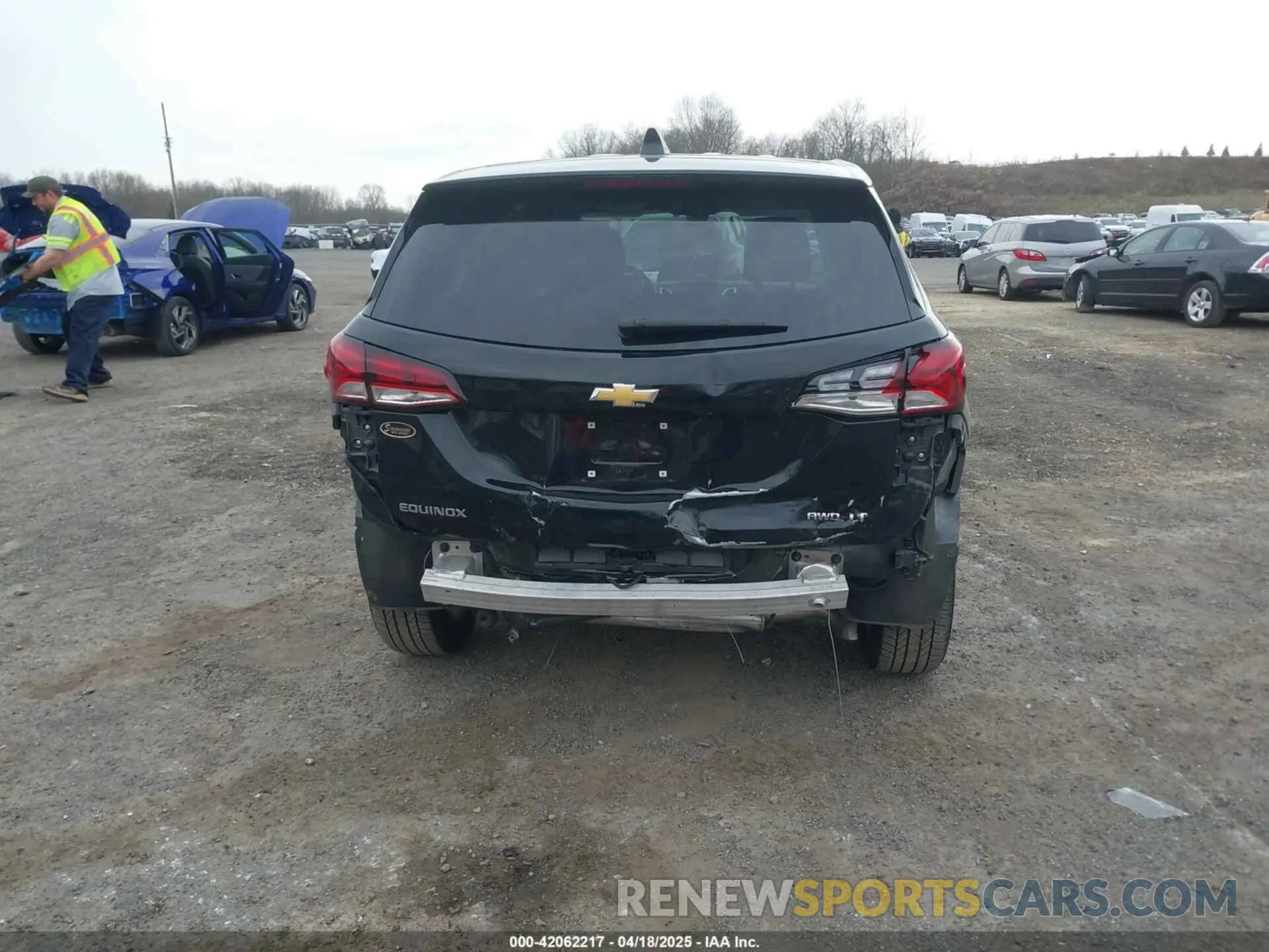 17 fotografías del automóvil dañado 3GNAXUEG9PL268580 CHEVROLET EQUINOX 2023