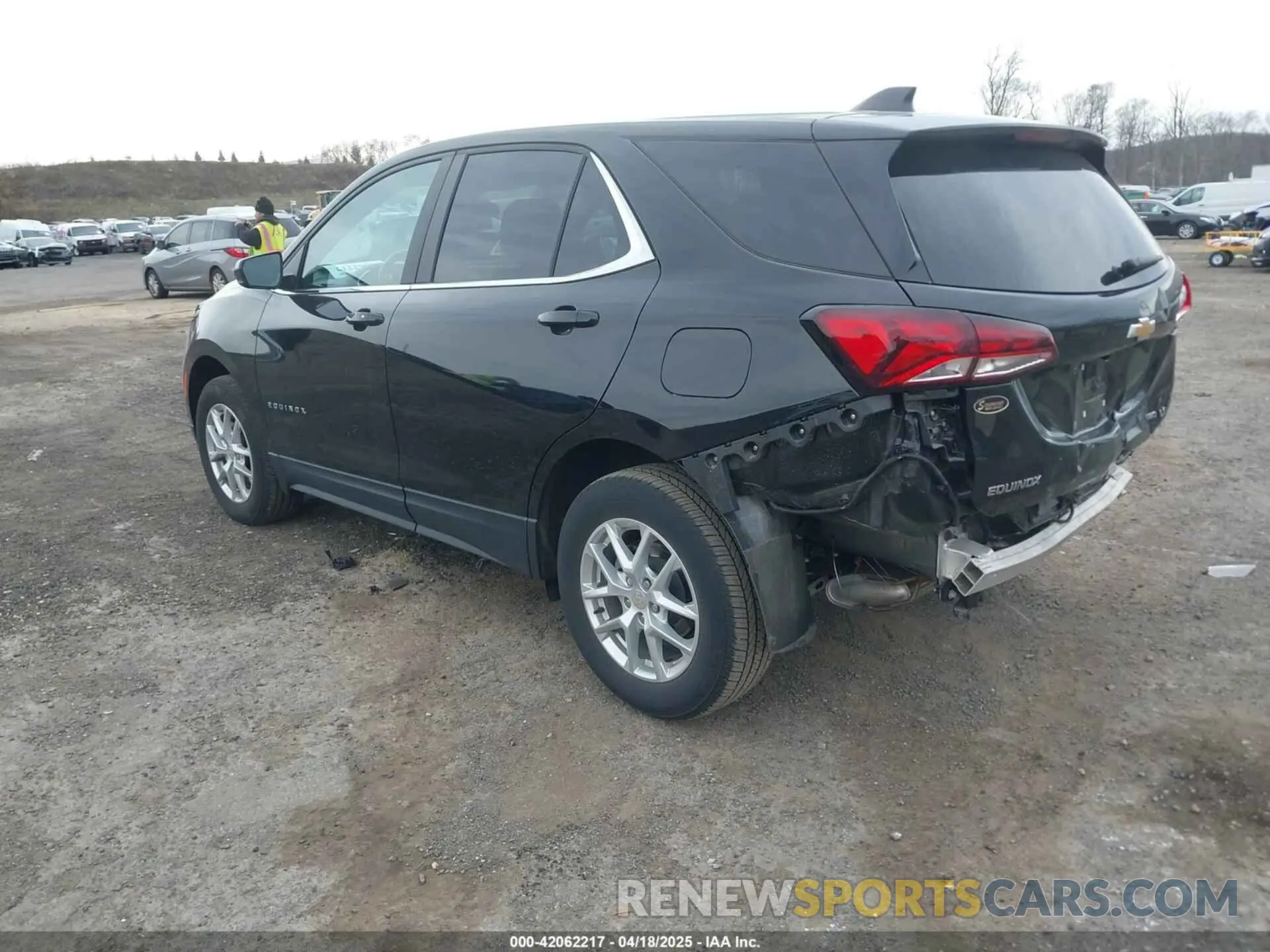 3 fotografías del automóvil dañado 3GNAXUEG9PL268580 CHEVROLET EQUINOX 2023
