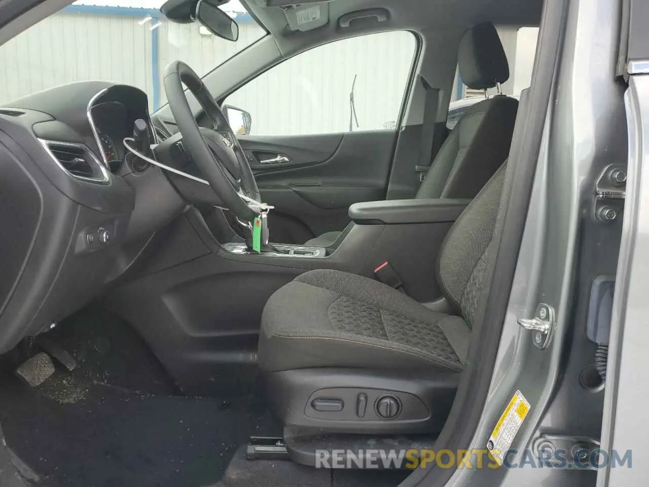 7 fotografías del automóvil dañado 3GNAXUEG9PS146615 CHEVROLET EQUINOX 2023