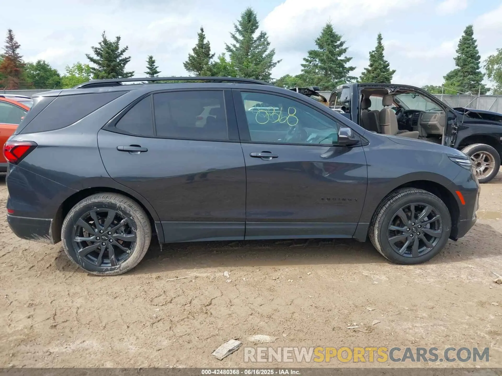 13 fotografías del automóvil dañado 3GNAXWEG1PS118822 CHEVROLET EQUINOX 2023