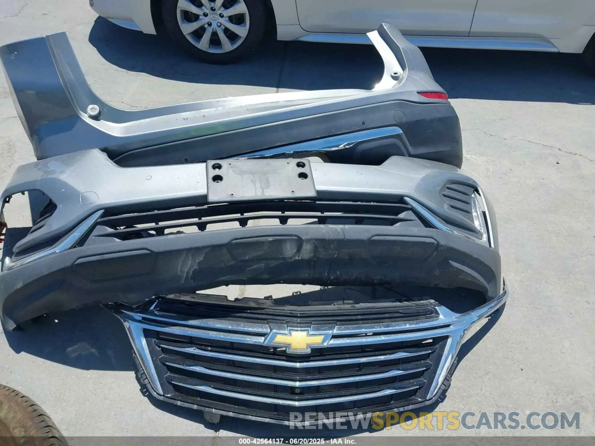 12 fotografías del automóvil dañado 3GNAXXEG5PL216221 CHEVROLET EQUINOX 2023