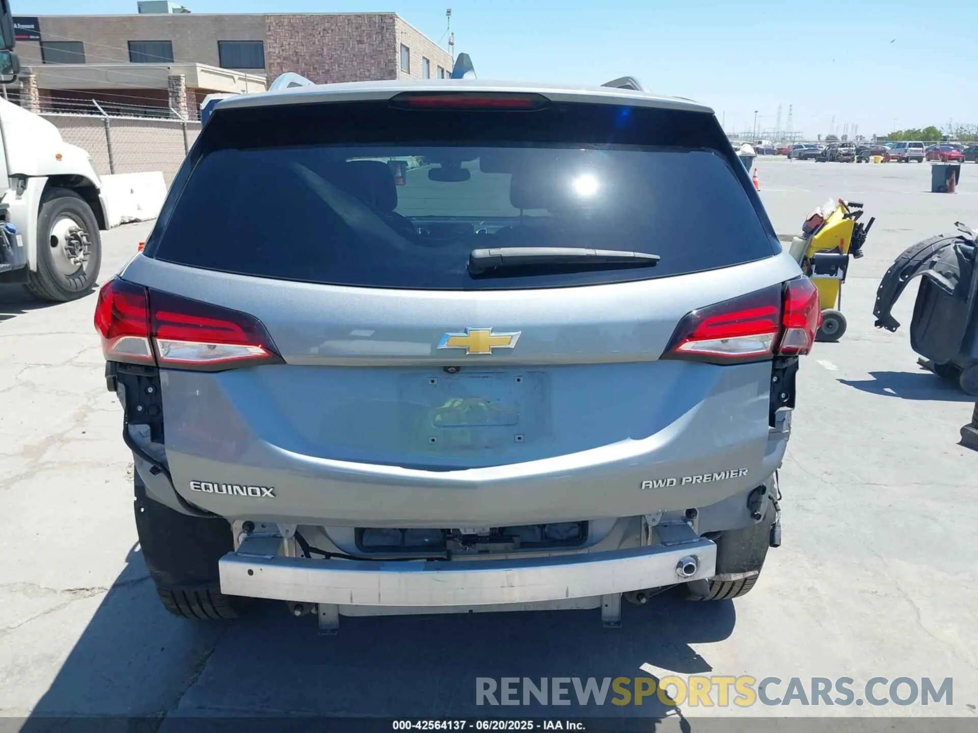17 fotografías del automóvil dañado 3GNAXXEG5PL216221 CHEVROLET EQUINOX 2023