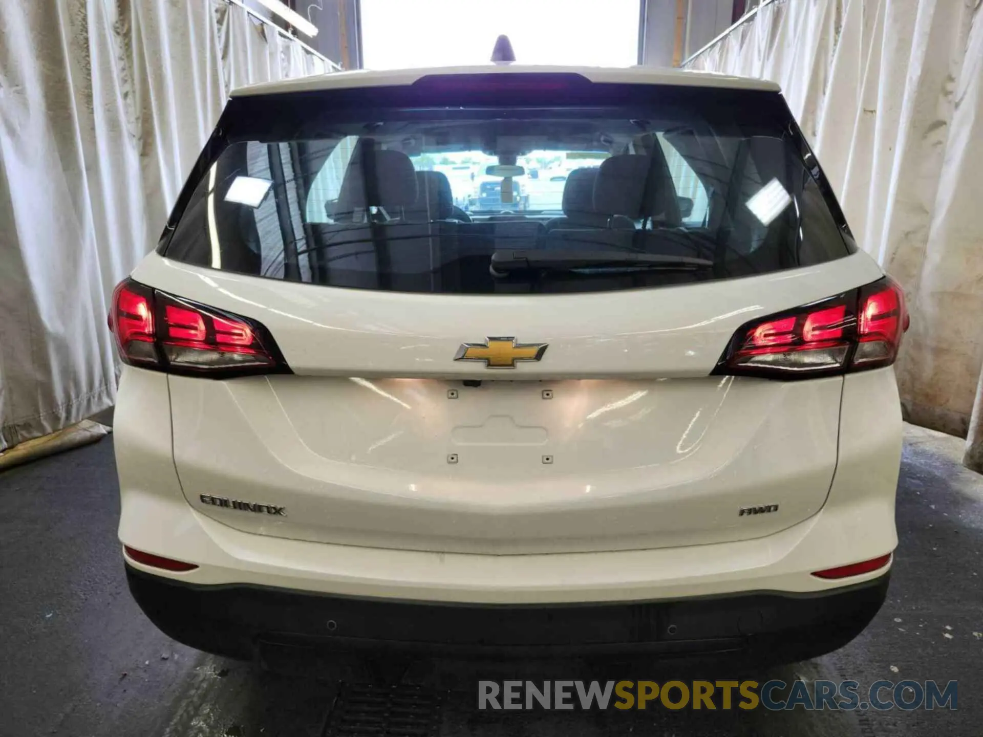 15 fotografías del automóvil dañado 3GNAX5EG0RL261624 CHEVROLET EQUINOX 2024