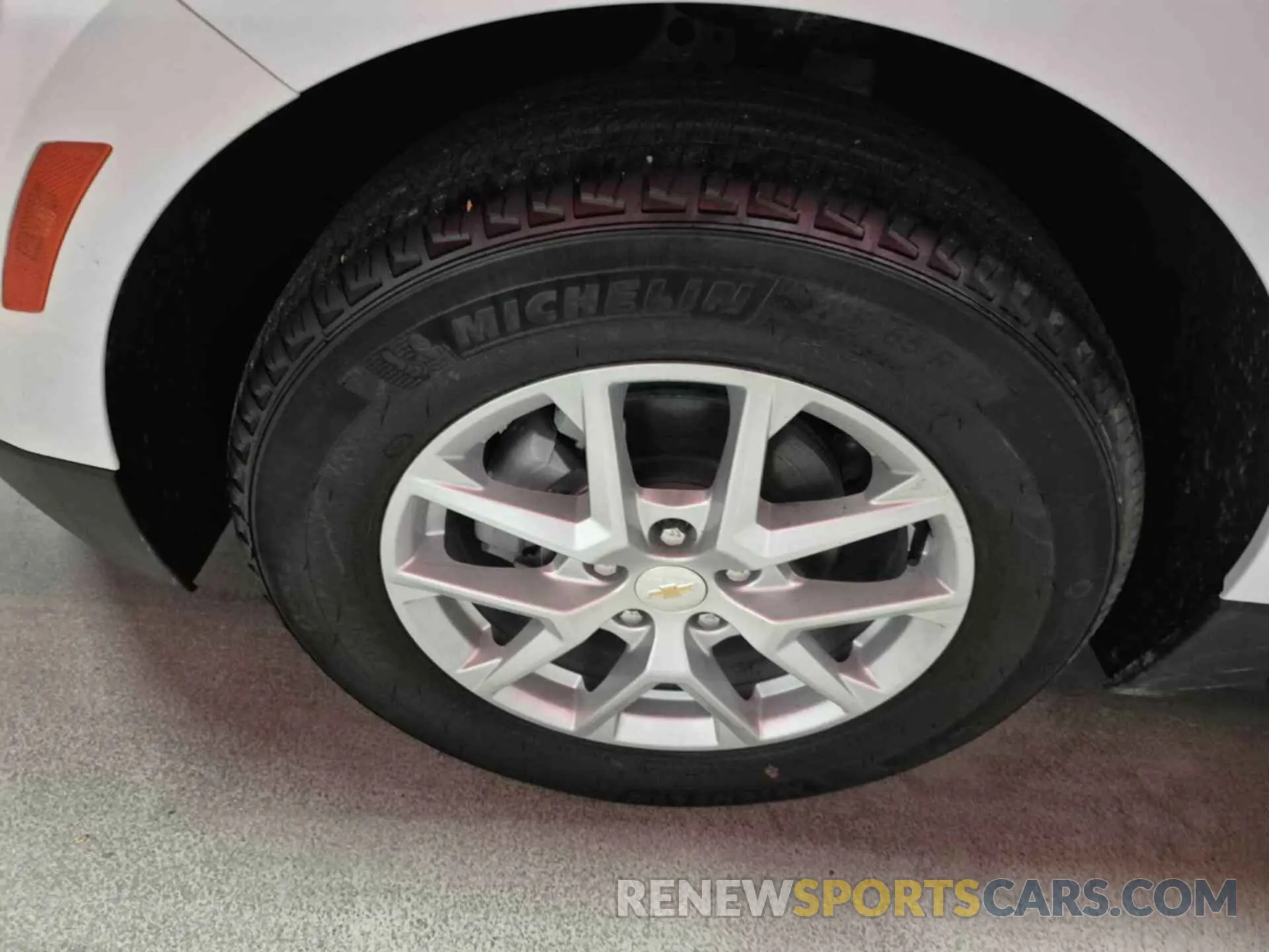 5 fotografías del automóvil dañado 3GNAXFEG5RL259230 CHEVROLET EQUINOX 2024