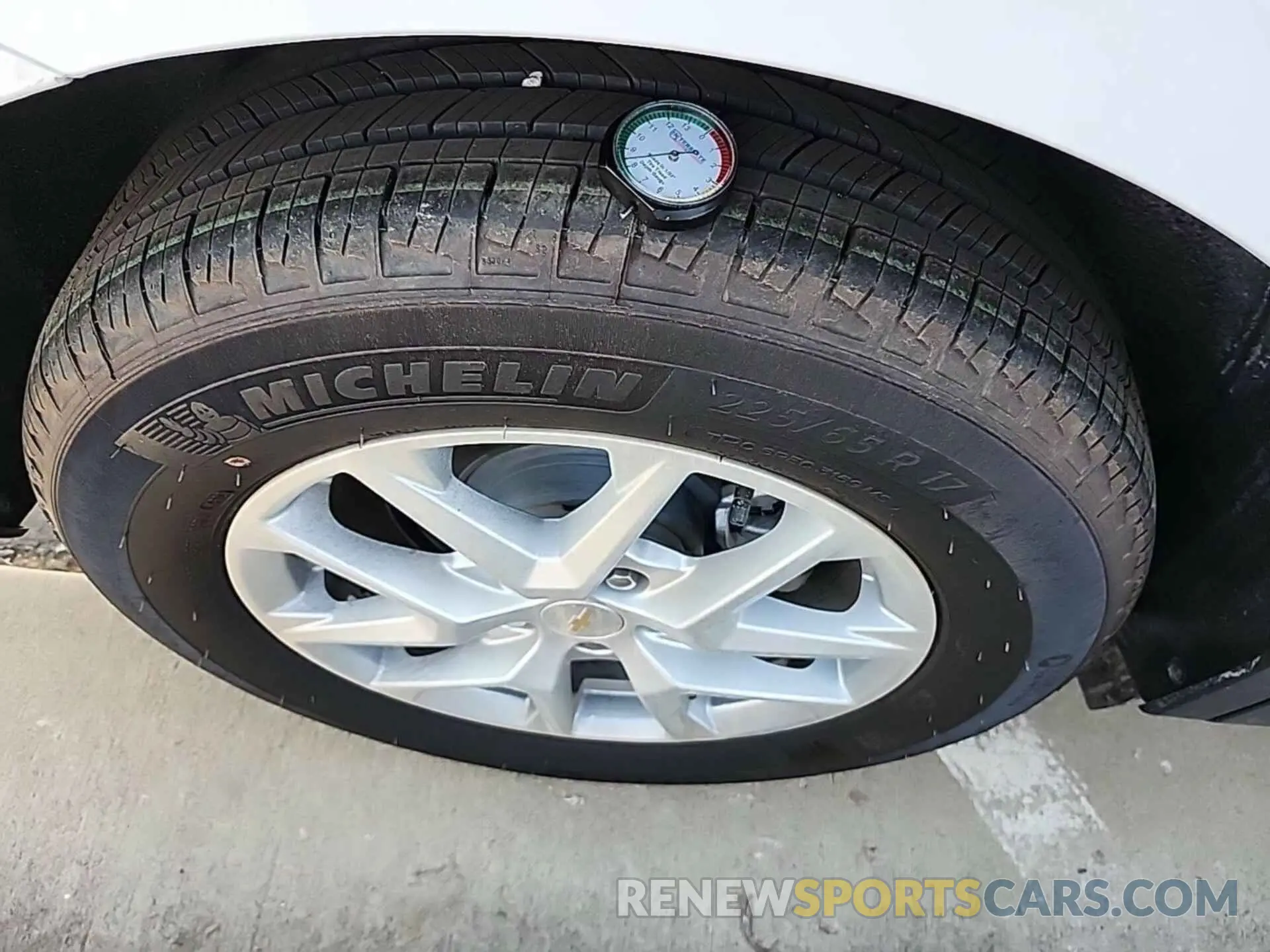 24 fotografías del automóvil dañado 3GNAXFEG7RL259200 CHEVROLET EQUINOX 2024
