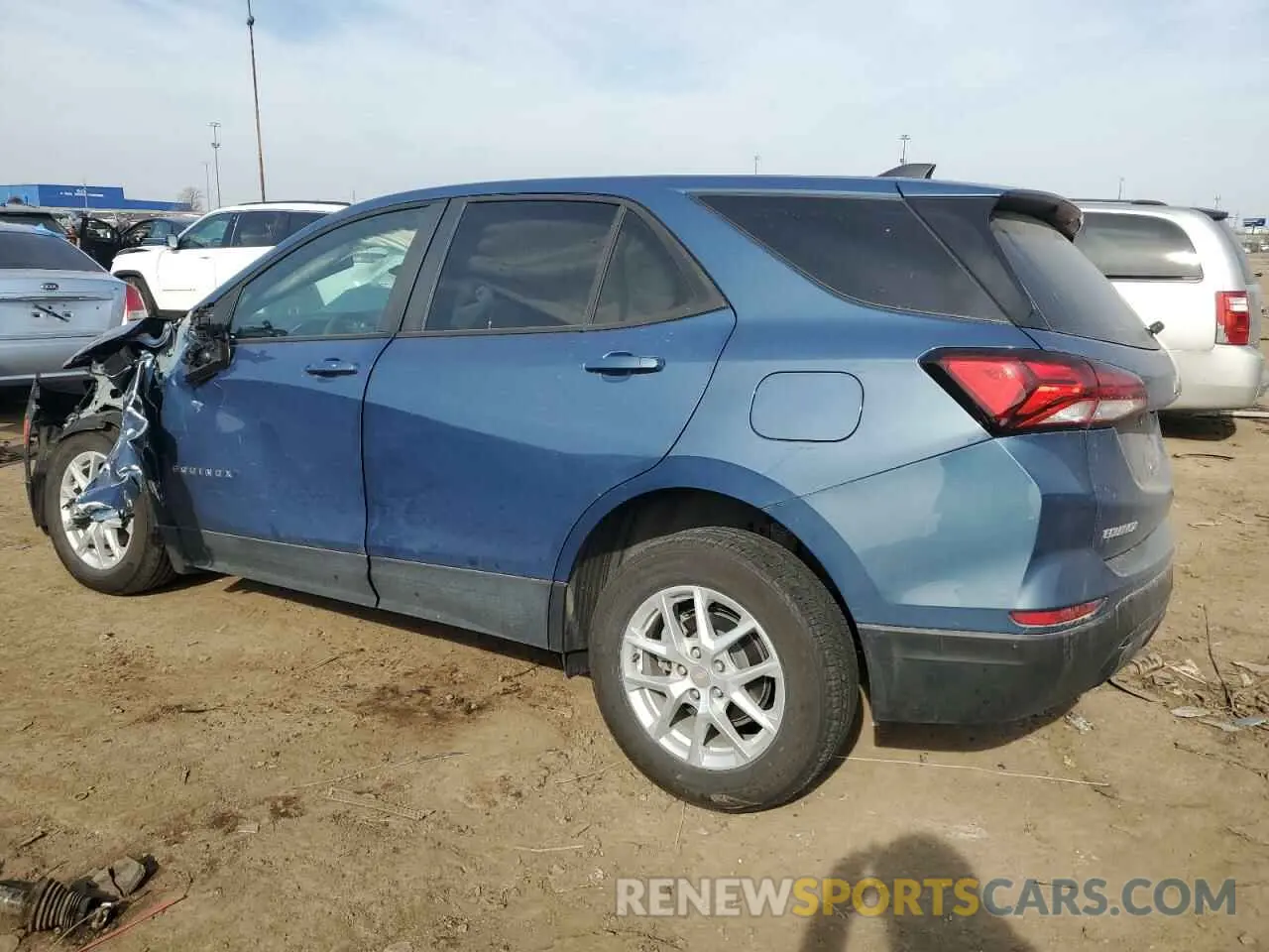 2 fotografías del automóvil dañado 3GNAXHEG0RL162772 CHEVROLET EQUINOX 2024