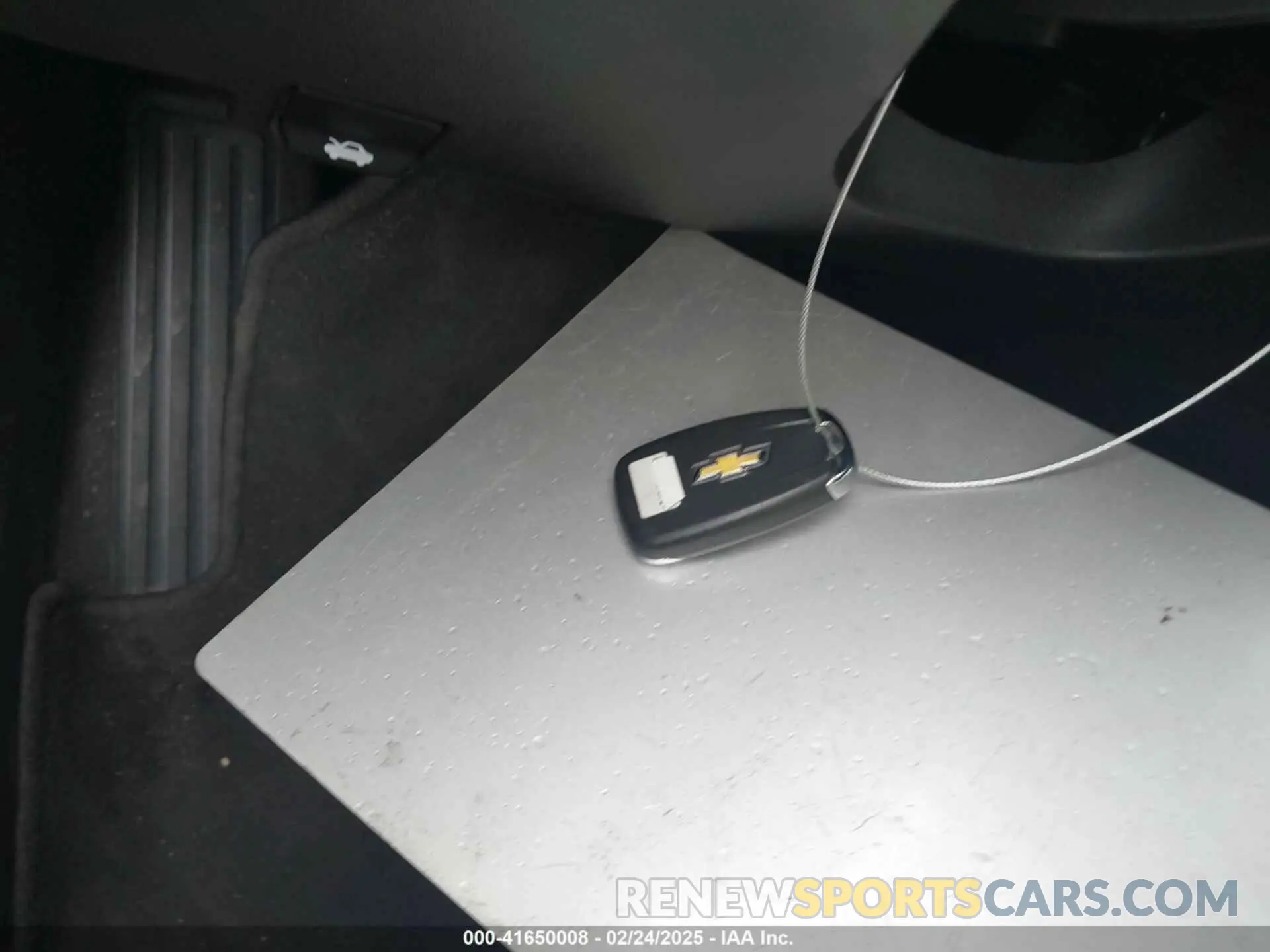 11 fotografías del automóvil dañado 3GNAXHEG1RL102077 CHEVROLET EQUINOX 2024
