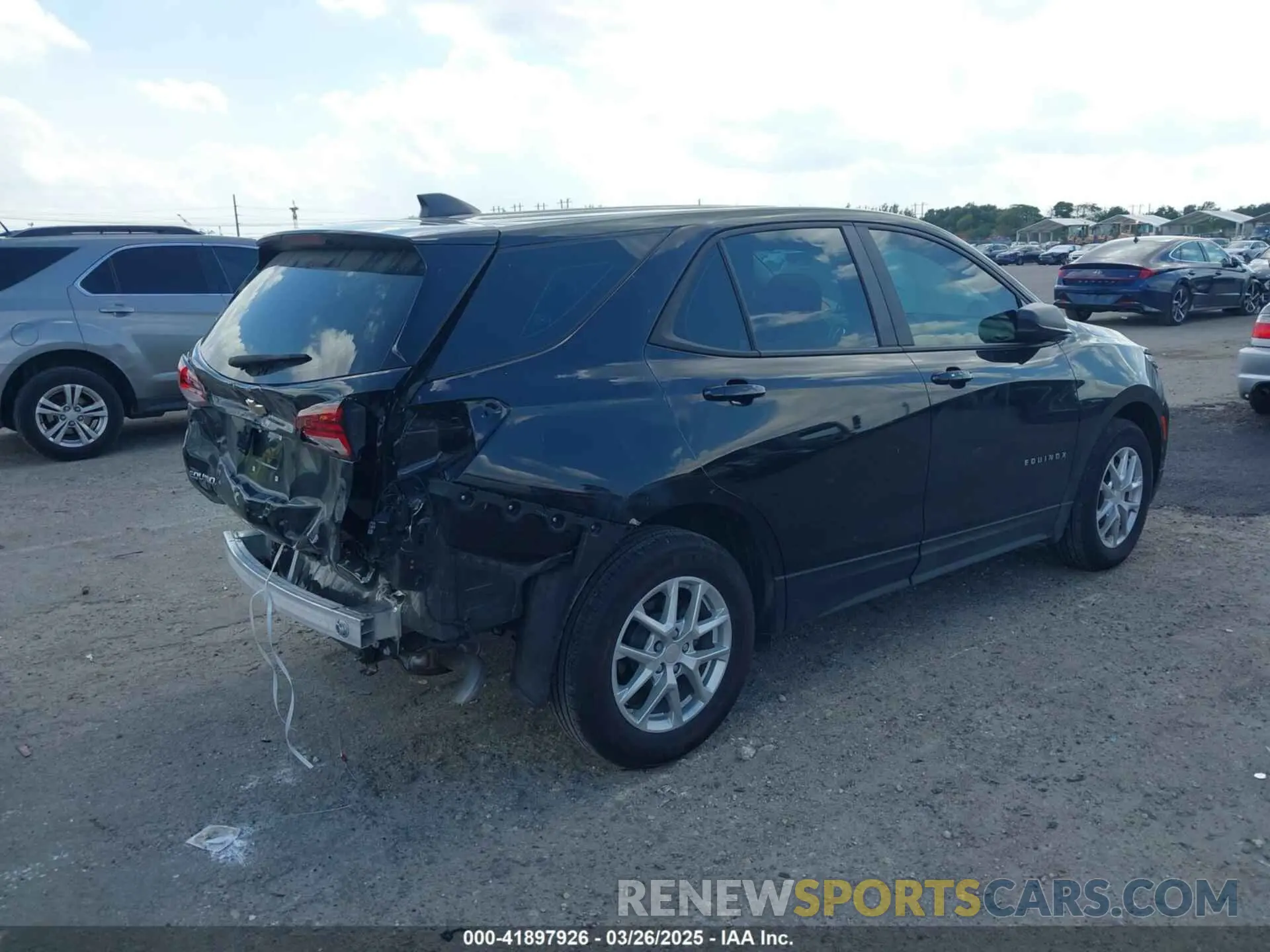 4 fotografías del automóvil dañado 3GNAXHEG2RL155399 CHEVROLET EQUINOX 2024