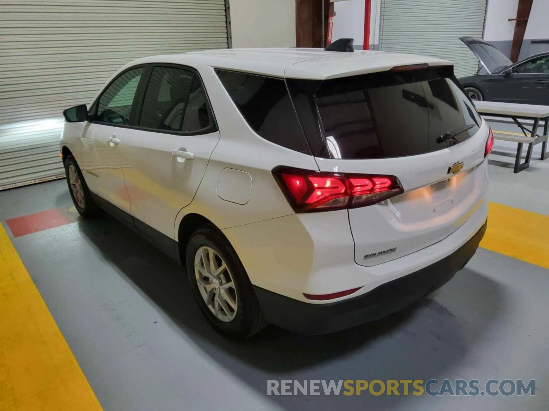 3 fotografías del automóvil dañado 3GNAXHEG2RL209820 CHEVROLET EQUINOX 2024