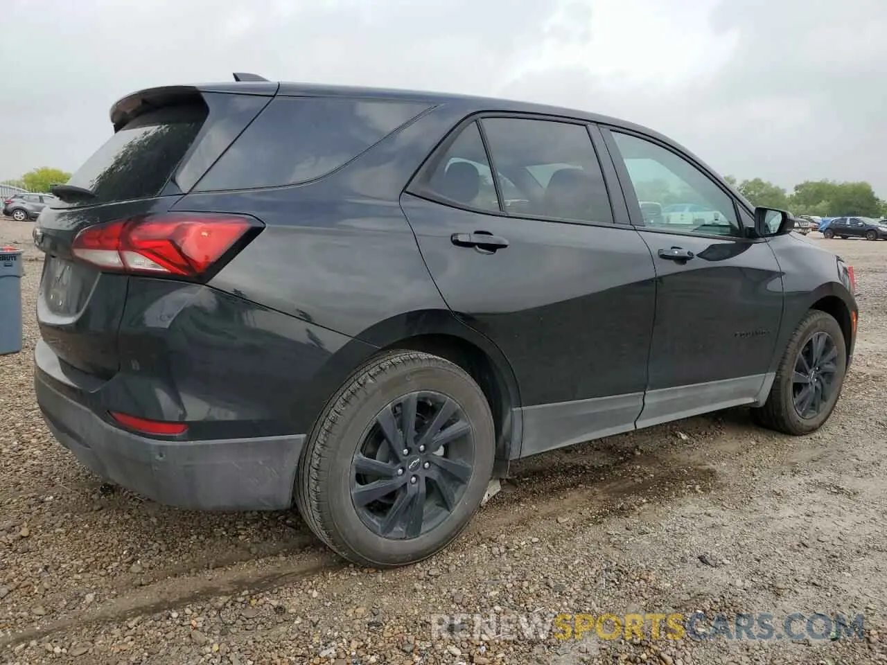 3 fotografías del automóvil dañado 3GNAXHEG2RL344330 CHEVROLET EQUINOX 2024