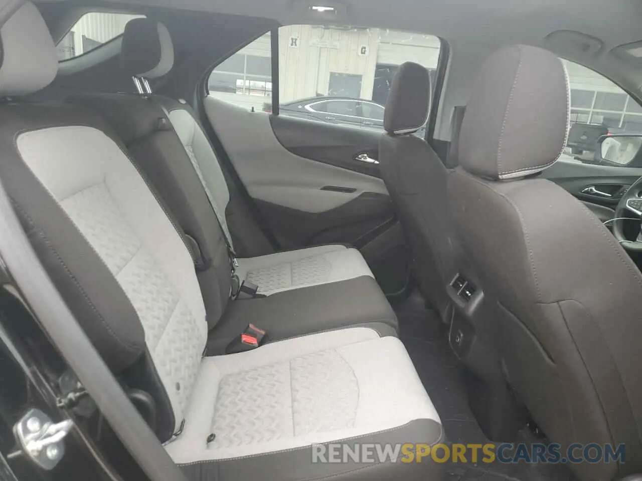 11 fotografías del automóvil dañado 3GNAXHEG3RL338259 CHEVROLET EQUINOX 2024