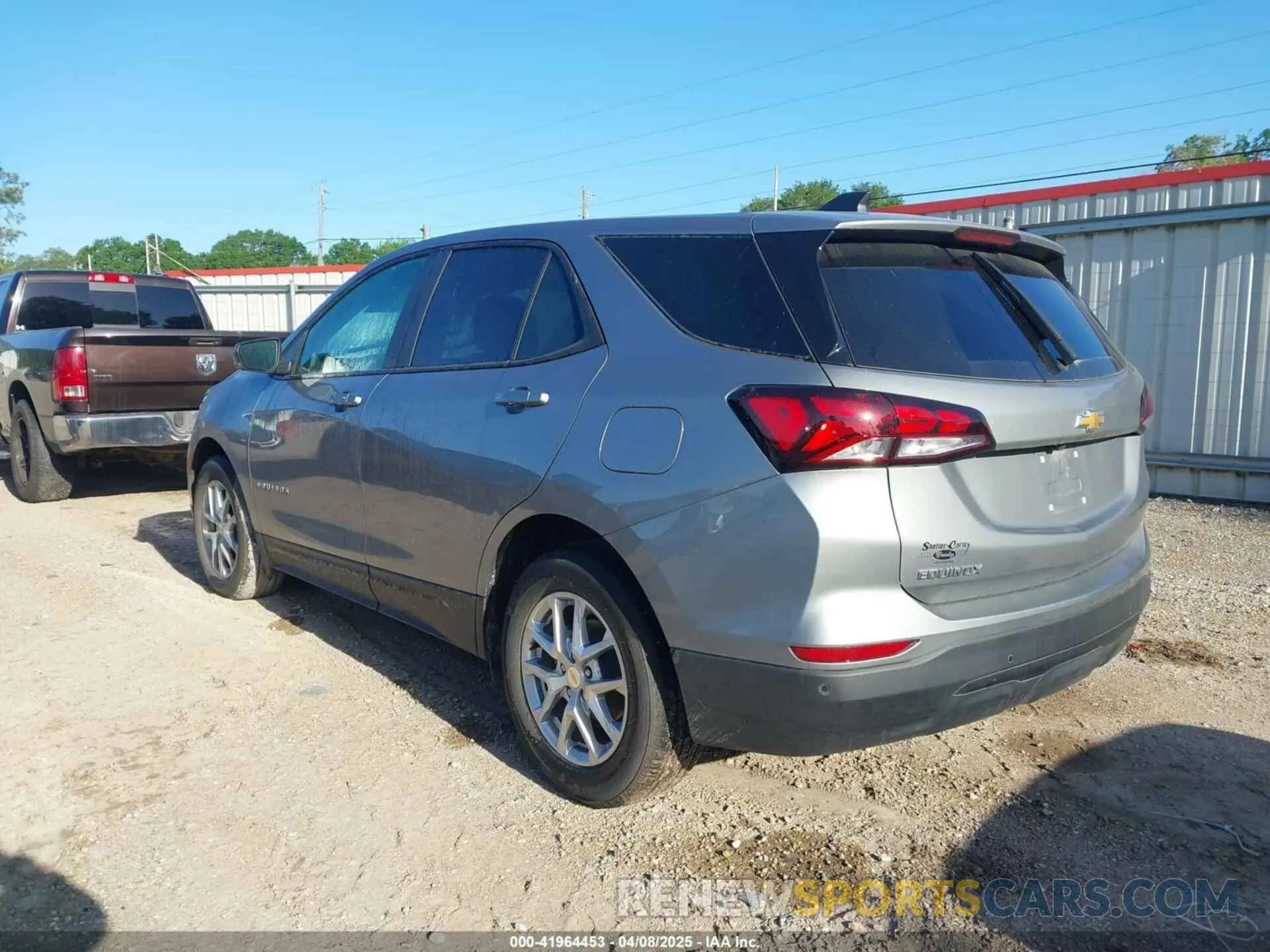 3 fotografías del automóvil dañado 3GNAXHEG4RL208264 CHEVROLET EQUINOX 2024