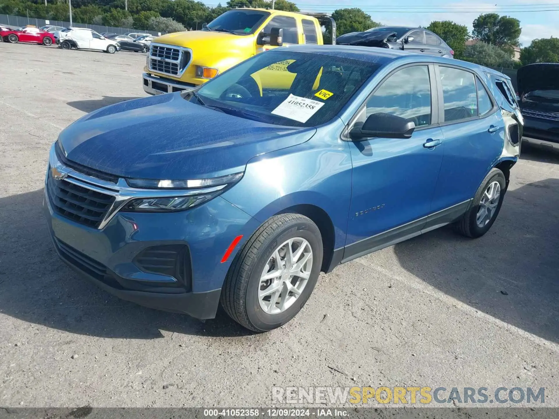 2 fotografías del automóvil dañado 3GNAXHEG5RL120288 CHEVROLET EQUINOX 2024