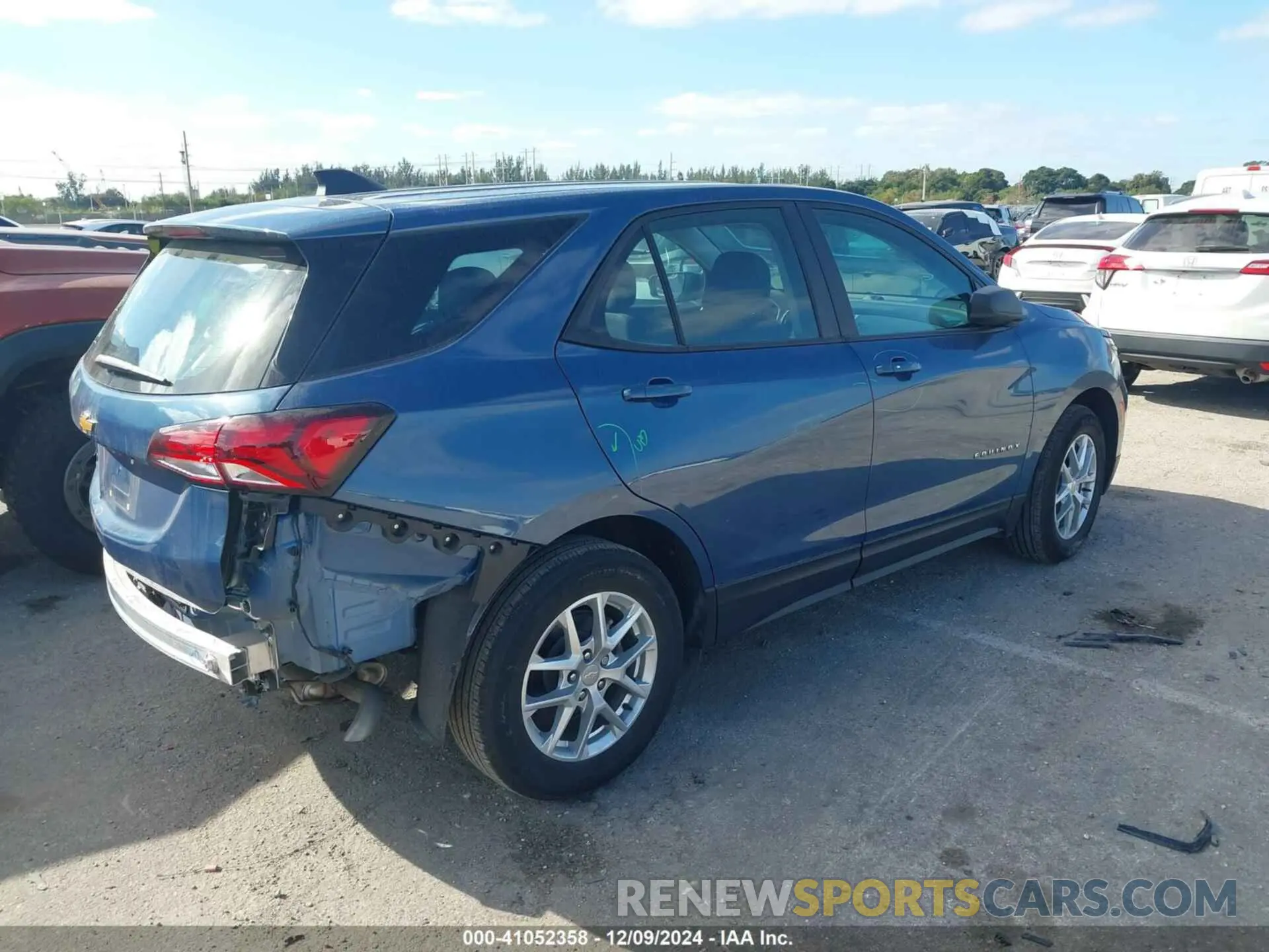 4 fotografías del automóvil dañado 3GNAXHEG5RL120288 CHEVROLET EQUINOX 2024