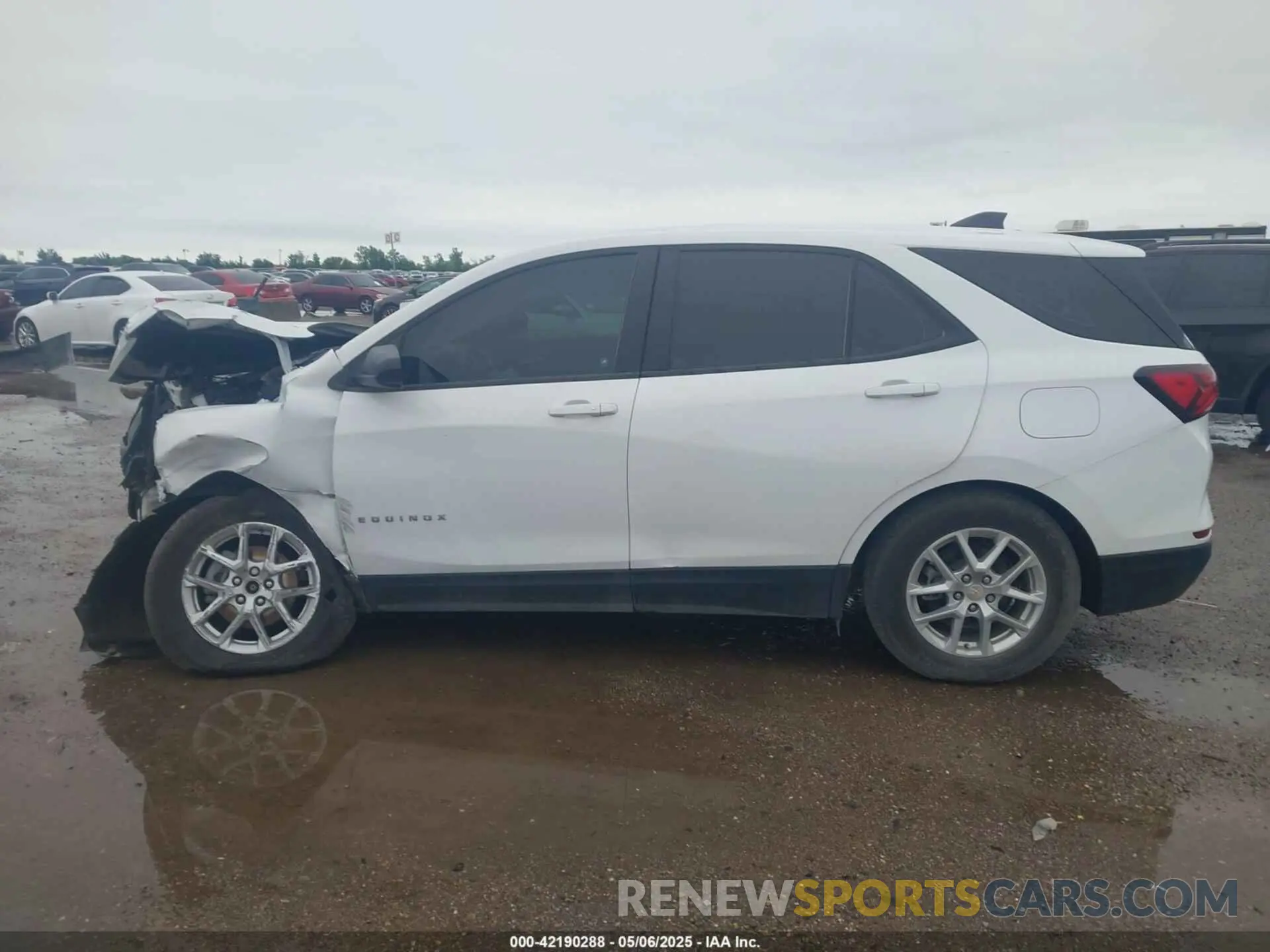 13 fotografías del automóvil dañado 3GNAXHEG5RL200500 CHEVROLET EQUINOX 2024