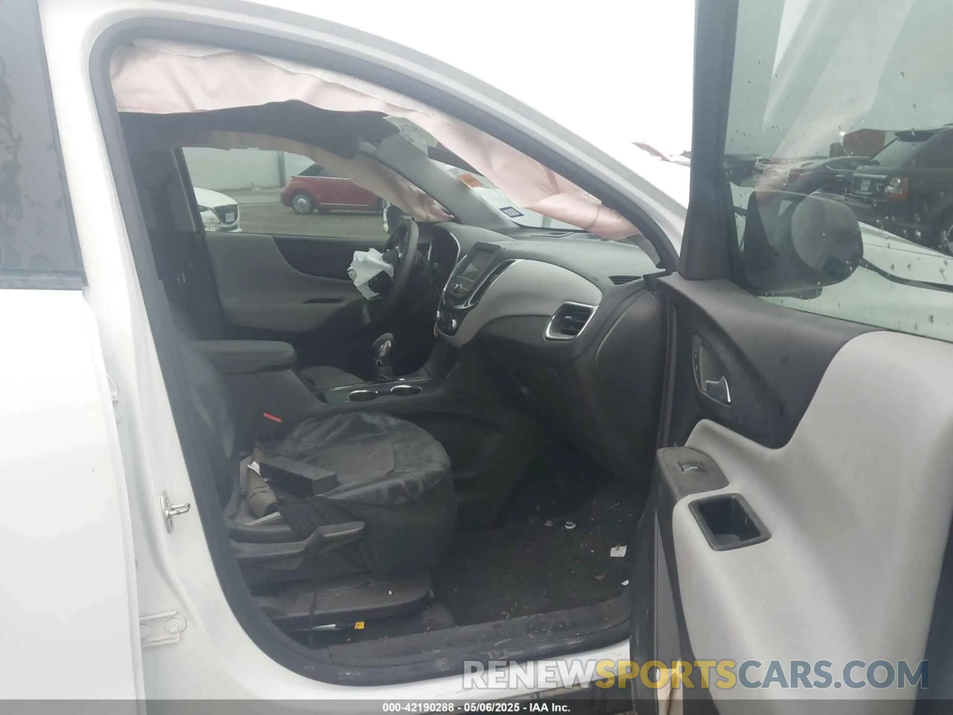 5 fotografías del automóvil dañado 3GNAXHEG5RL200500 CHEVROLET EQUINOX 2024
