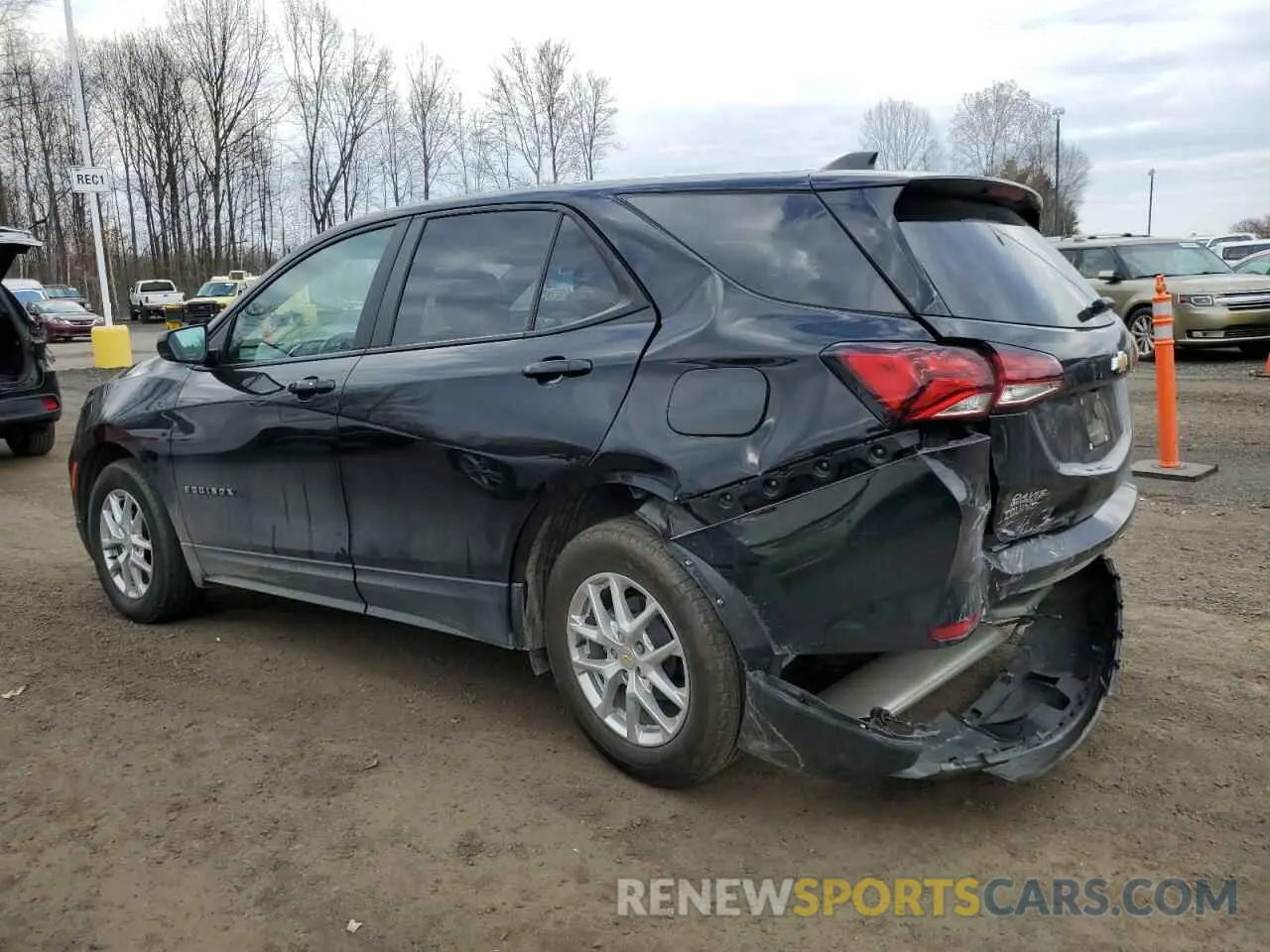 2 fotografías del automóvil dañado 3GNAXHEG6RL154787 CHEVROLET EQUINOX 2024