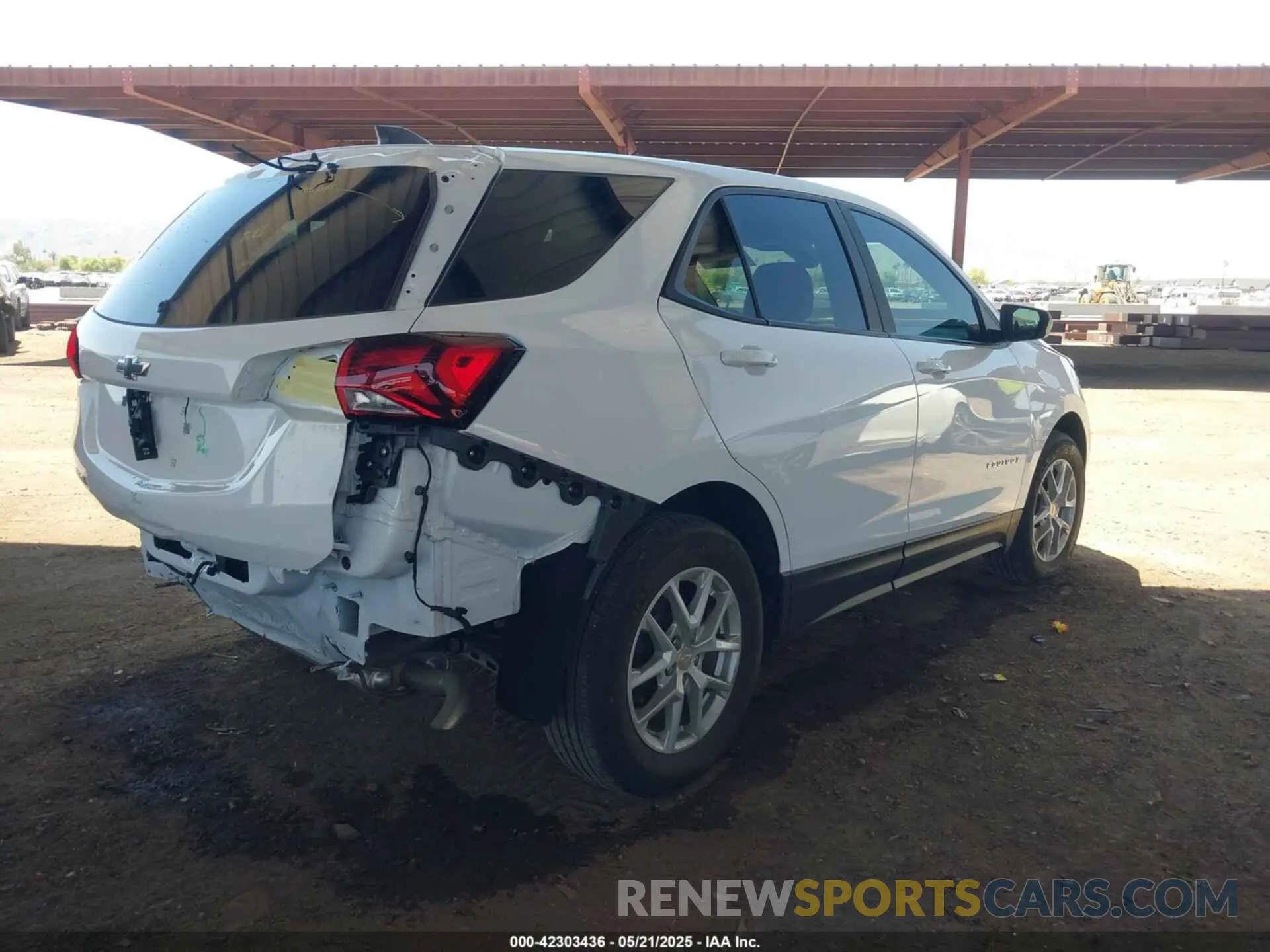 4 fotografías del automóvil dañado 3GNAXHEG7RL140784 CHEVROLET EQUINOX 2024