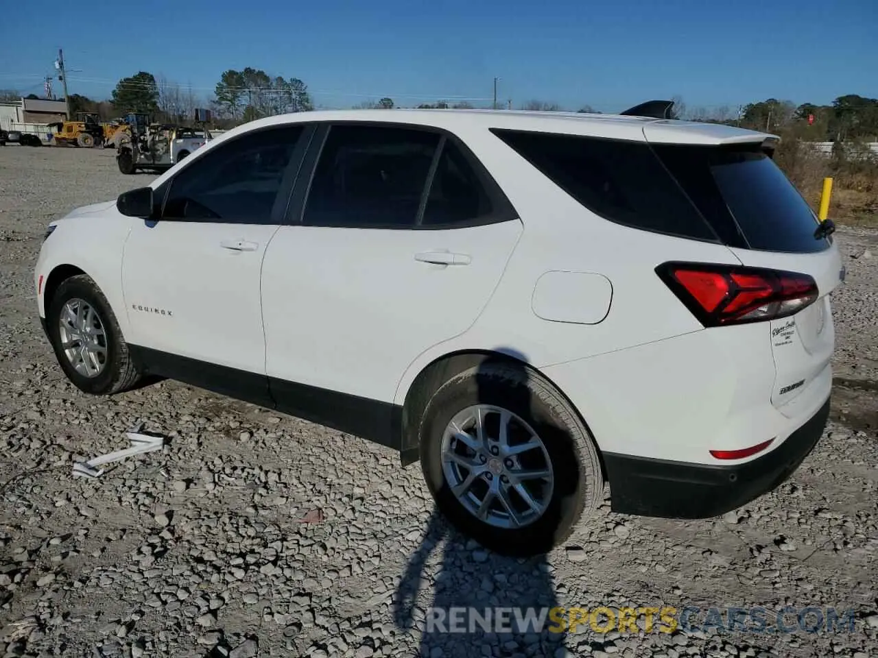 2 fotografías del automóvil dañado 3GNAXHEG7RL329242 CHEVROLET EQUINOX 2024