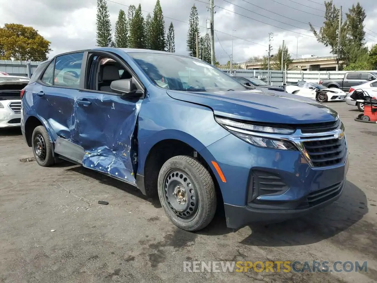 4 fotografías del automóvil dañado 3GNAXHEG7RL330309 CHEVROLET EQUINOX 2024