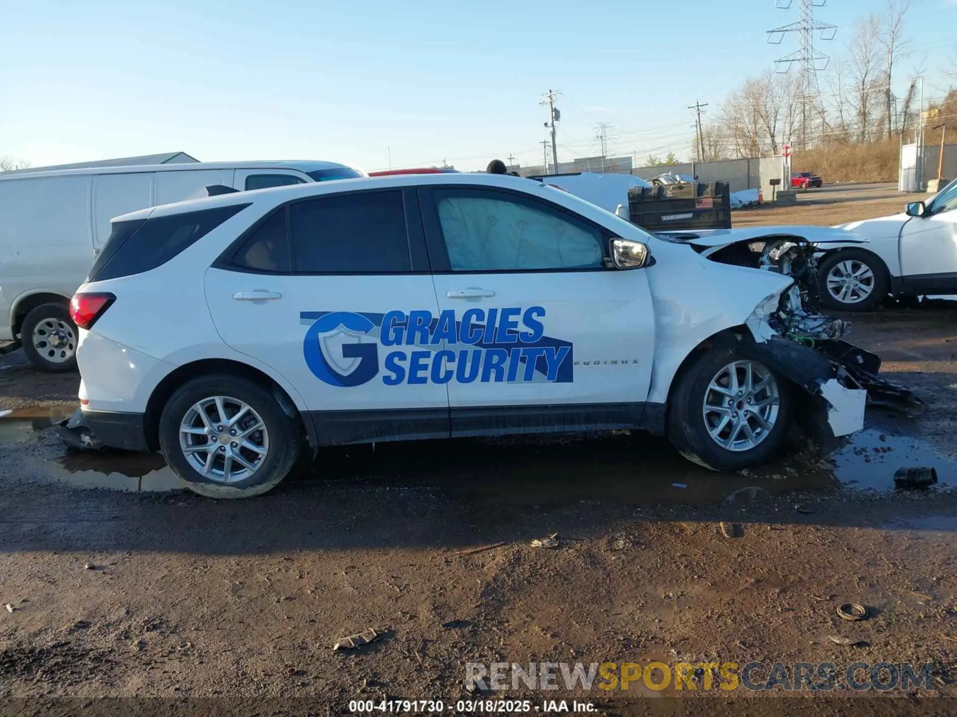 14 fotografías del automóvil dañado 3GNAXHEG8RL207201 CHEVROLET EQUINOX 2024
