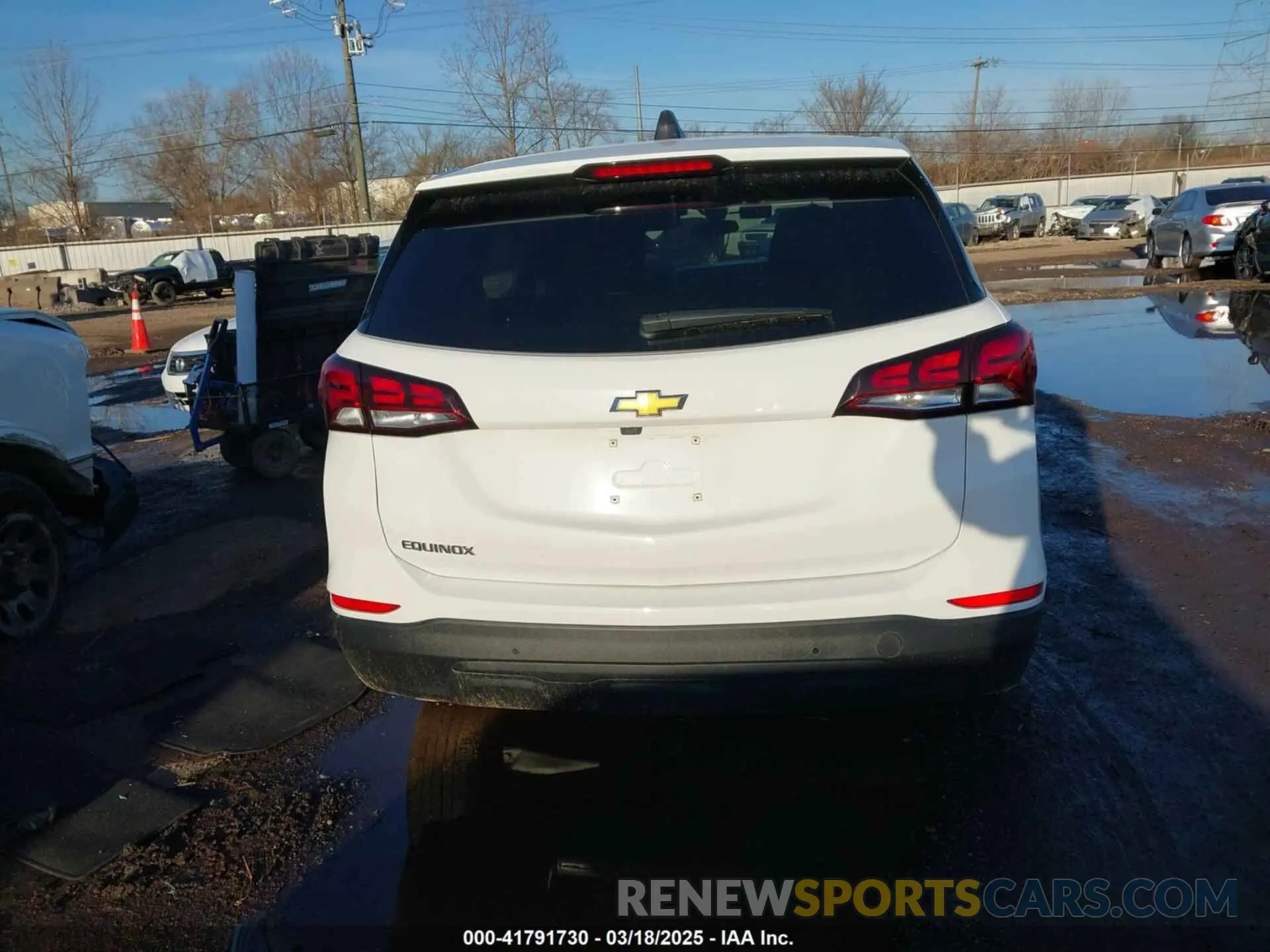 17 fotografías del automóvil dañado 3GNAXHEG8RL207201 CHEVROLET EQUINOX 2024