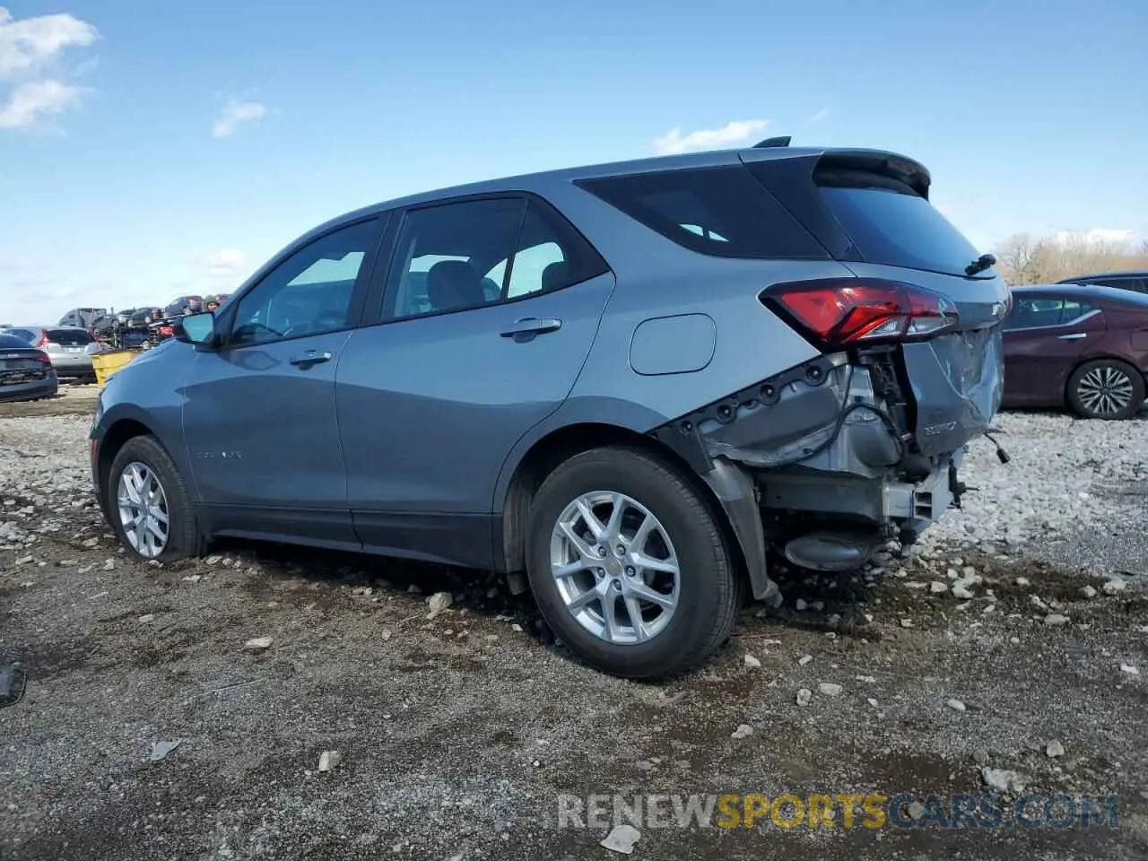 2 fotografías del automóvil dañado 3GNAXHEG8RL228680 CHEVROLET EQUINOX 2024