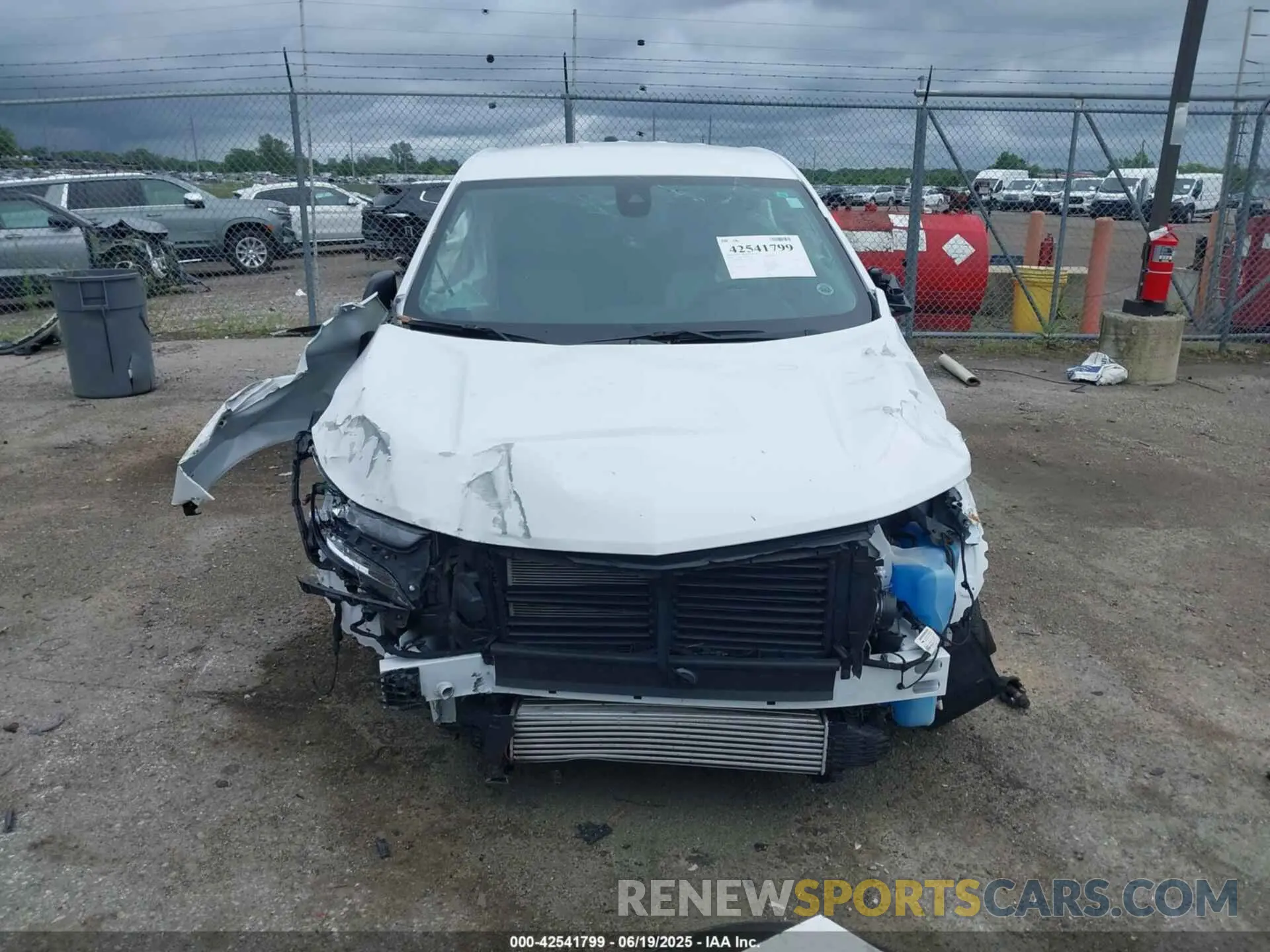 11 fotografías del automóvil dañado 3GNAXHEG9RL141869 CHEVROLET EQUINOX 2024