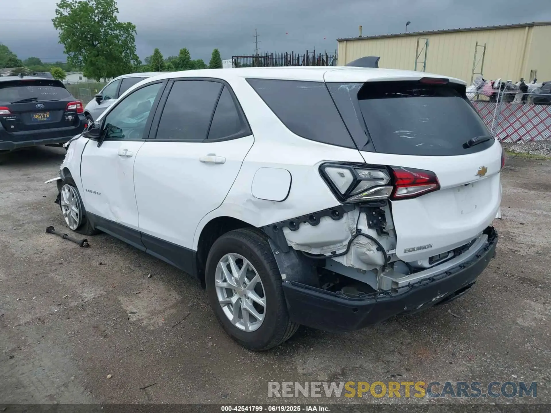 3 fotografías del automóvil dañado 3GNAXHEG9RL141869 CHEVROLET EQUINOX 2024