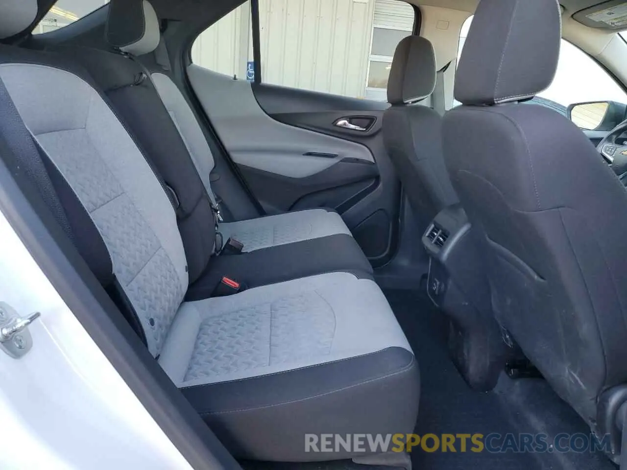 11 fotografías del automóvil dañado 3GNAXHEG9RL186679 CHEVROLET EQUINOX 2024
