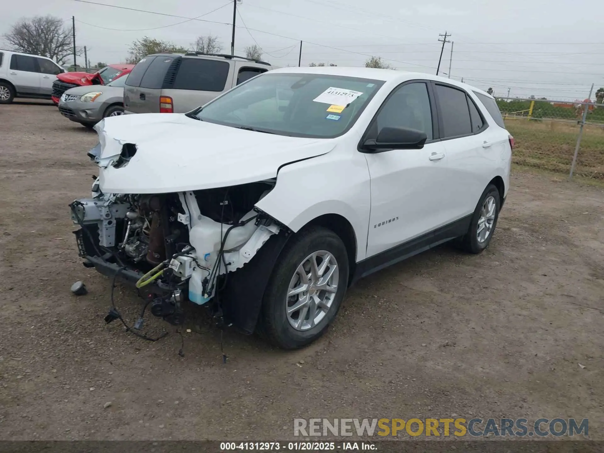 2 fotografías del automóvil dañado 3GNAXHEG9RL226517 CHEVROLET EQUINOX 2024