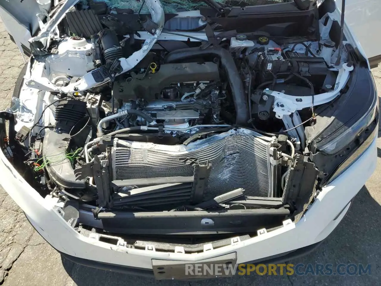12 fotografías del automóvil dañado 3GNAXHEGXRL138690 CHEVROLET EQUINOX 2024