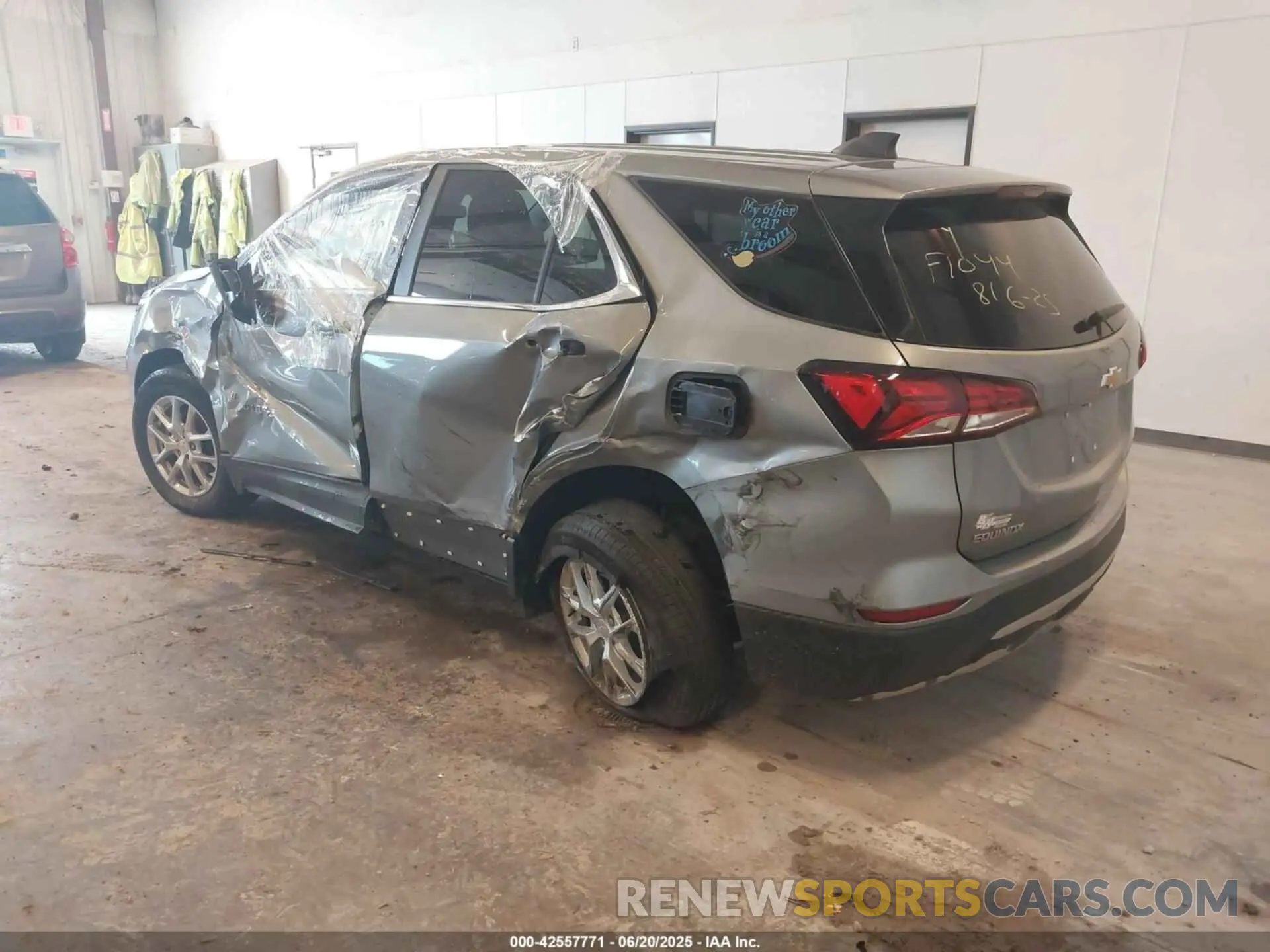 3 fotografías del automóvil dañado 3GNAXKEG0RL230470 CHEVROLET EQUINOX 2024