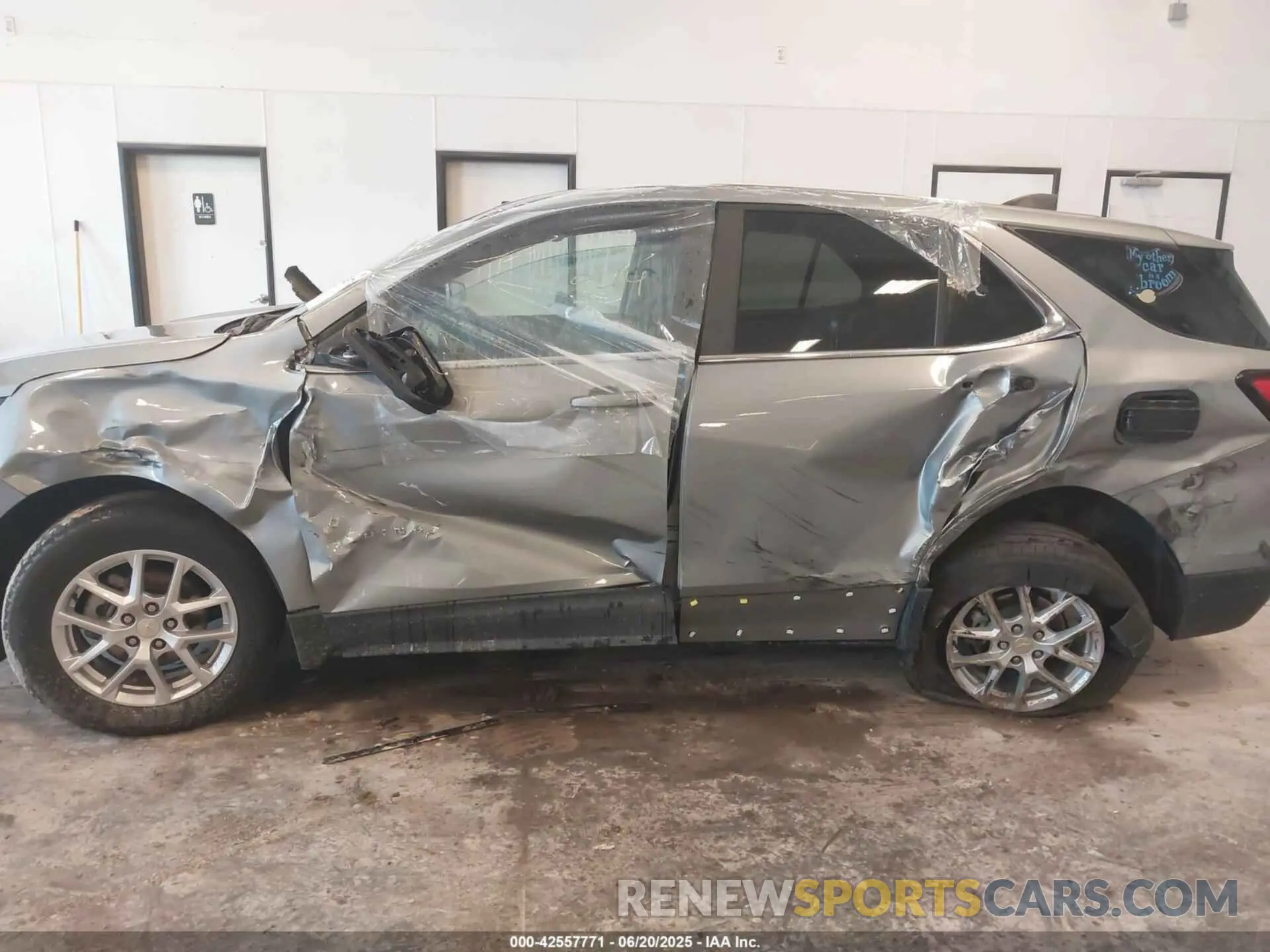 6 fotografías del automóvil dañado 3GNAXKEG0RL230470 CHEVROLET EQUINOX 2024