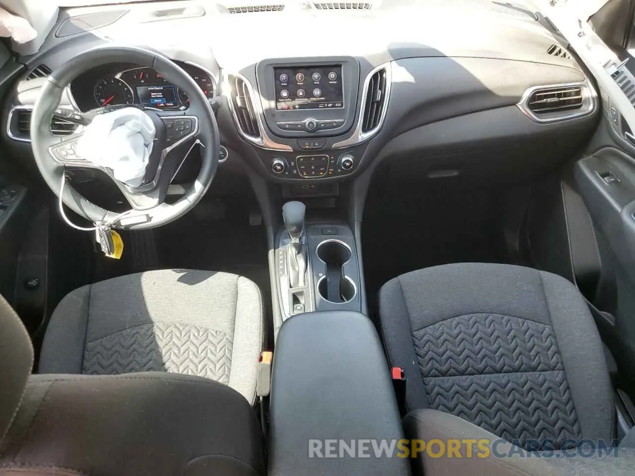 8 fotografías del automóvil dañado 3GNAXKEG0RL367408 CHEVROLET EQUINOX 2024