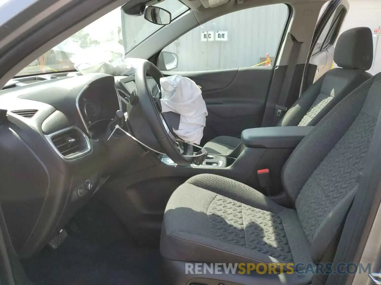 7 fotografías del automóvil dañado 3GNAXKEG0RS101098 CHEVROLET EQUINOX 2024
