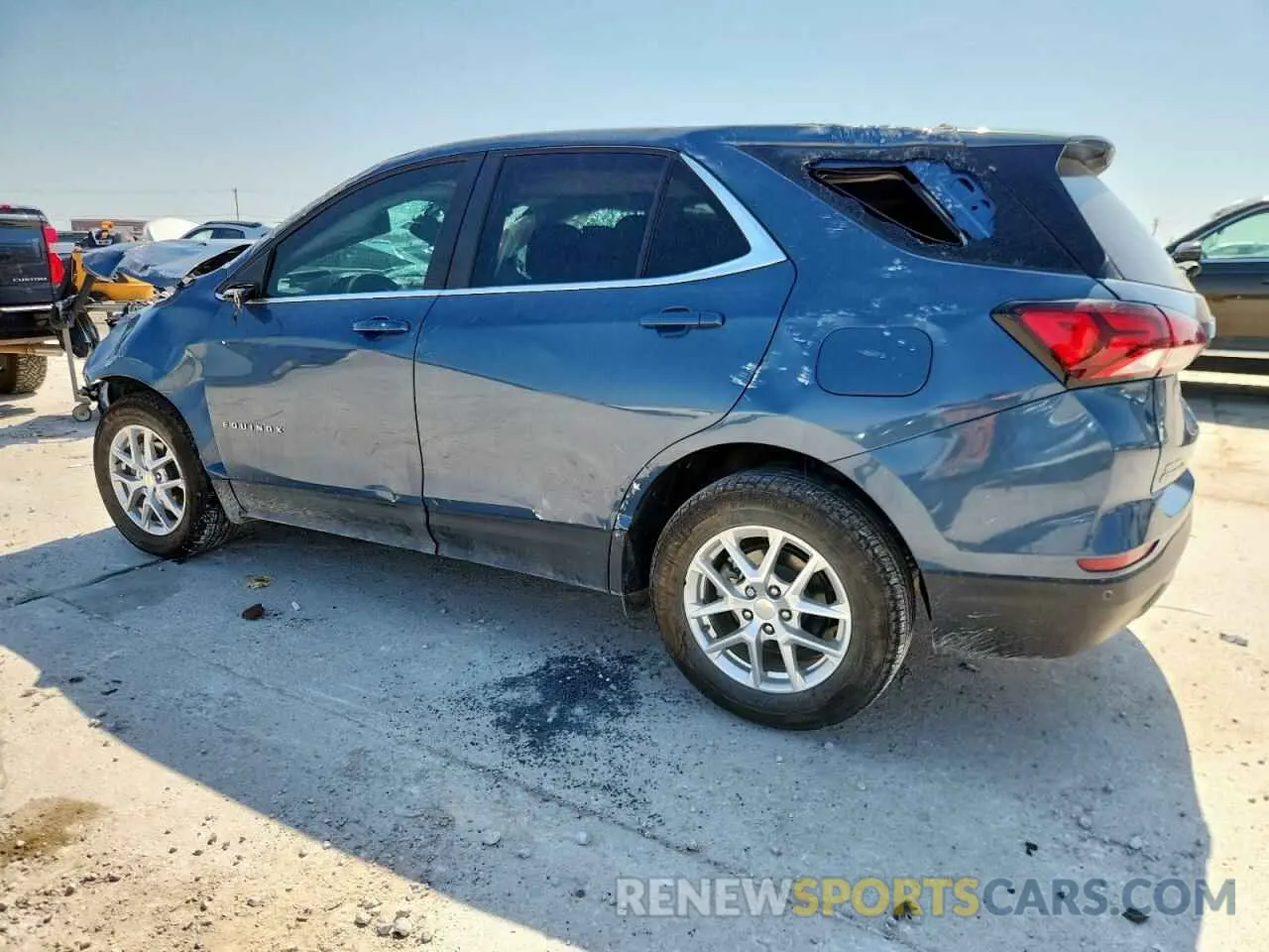 2 fotografías del automóvil dañado 3GNAXKEG1RL228064 CHEVROLET EQUINOX 2024