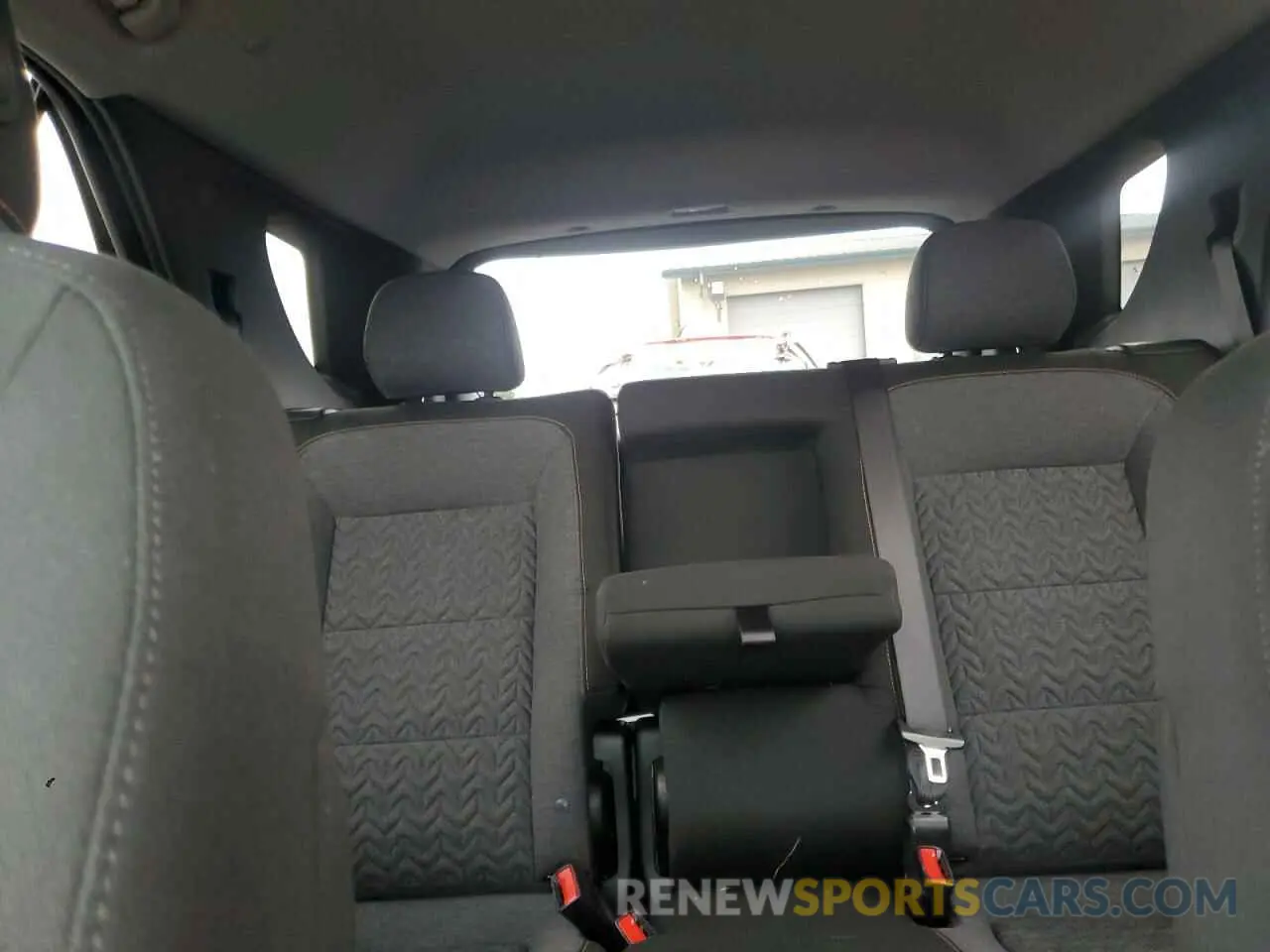 10 fotografías del automóvil dañado 3GNAXKEG1RL273893 CHEVROLET EQUINOX 2024