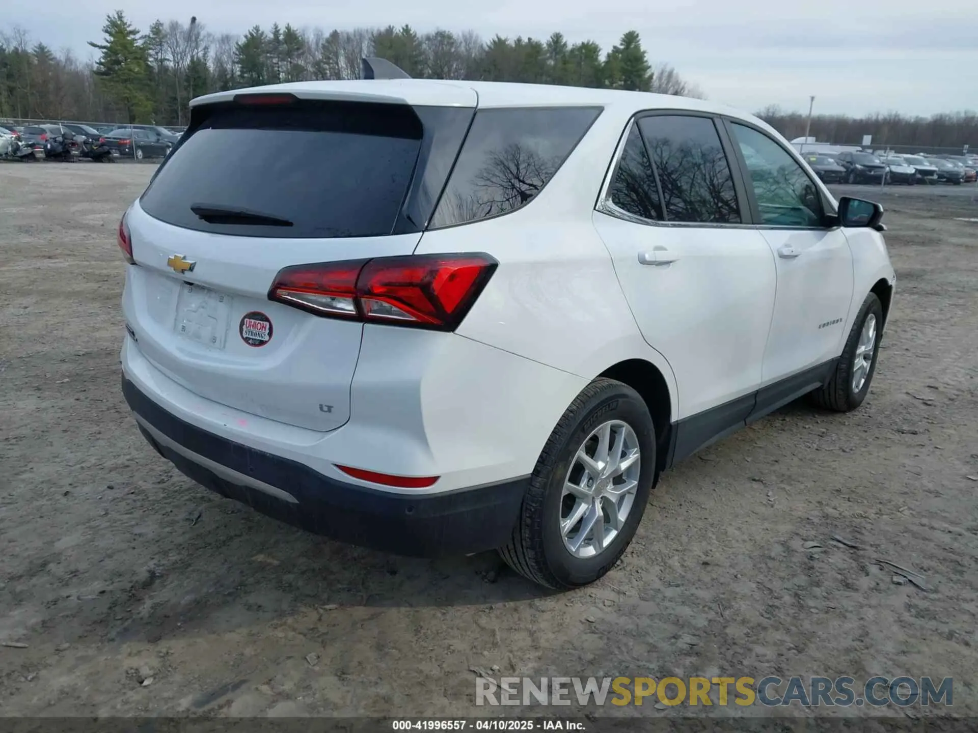 4 fotografías del automóvil dañado 3GNAXKEG1RL363819 CHEVROLET EQUINOX 2024