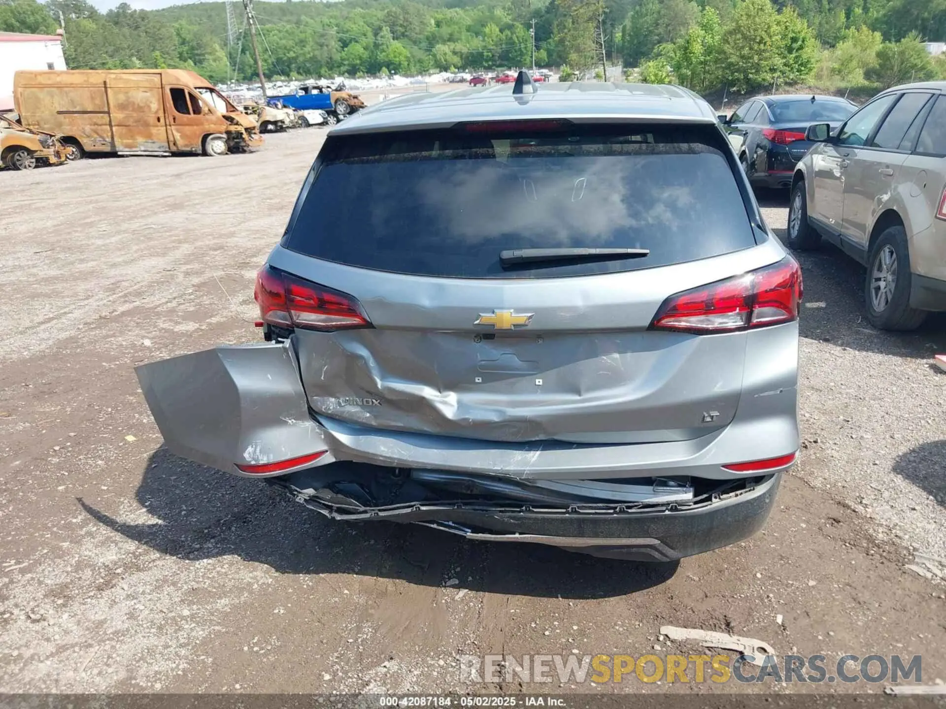 17 fotografías del automóvil dañado 3GNAXKEG1RS146146 CHEVROLET EQUINOX 2024