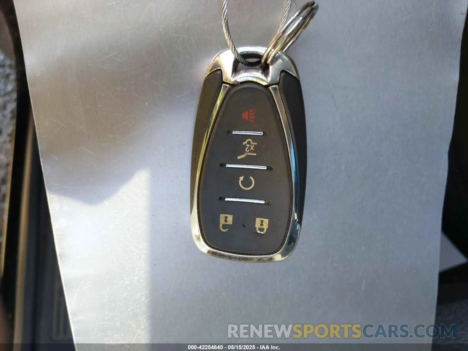 11 fotografías del automóvil dañado 3GNAXKEG2RL115742 CHEVROLET EQUINOX 2024